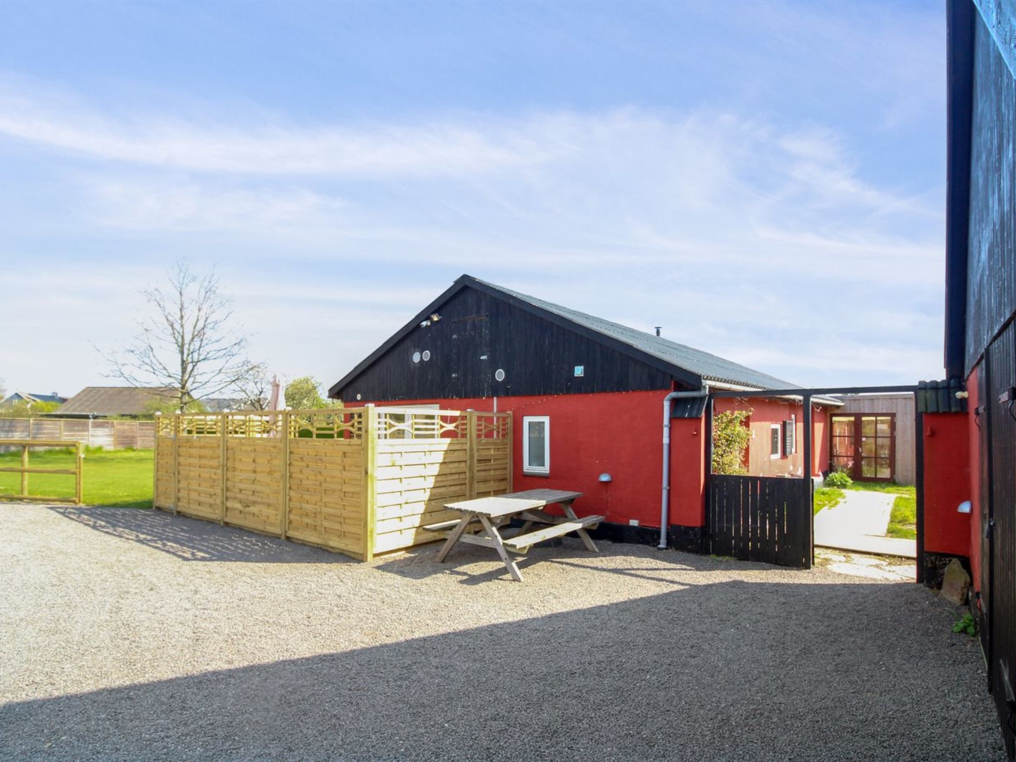 "Kiana" - 250m from the sea - Draußen