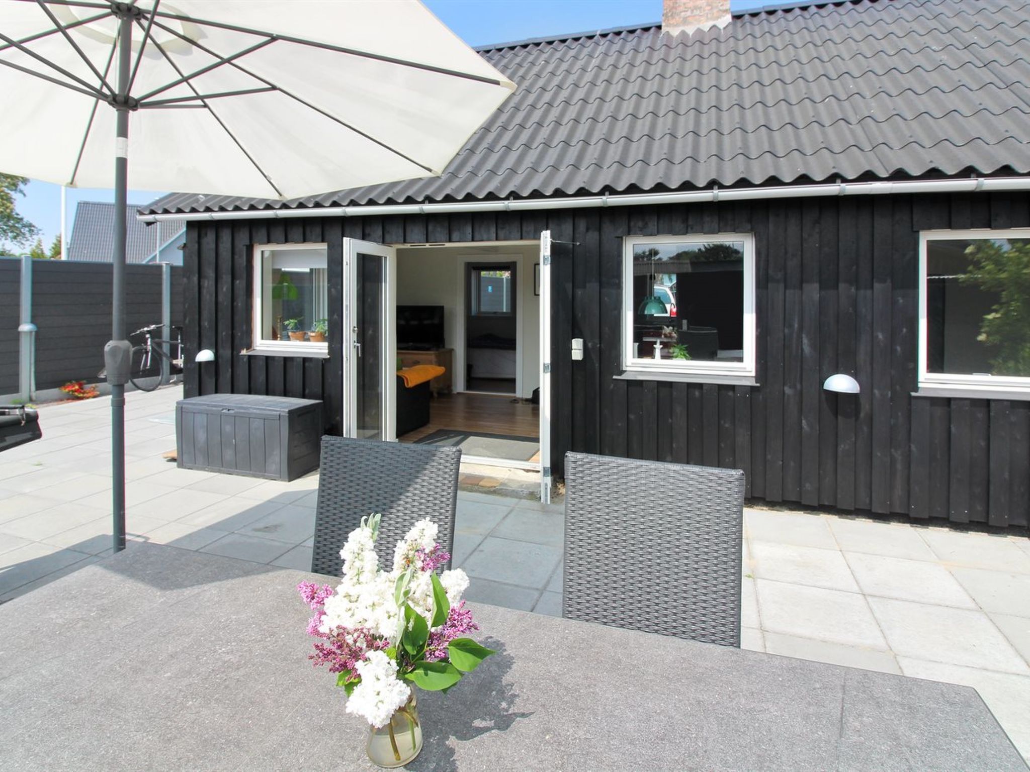 "Brawith" - 250m from the sea — Terrace (3 of 20)
