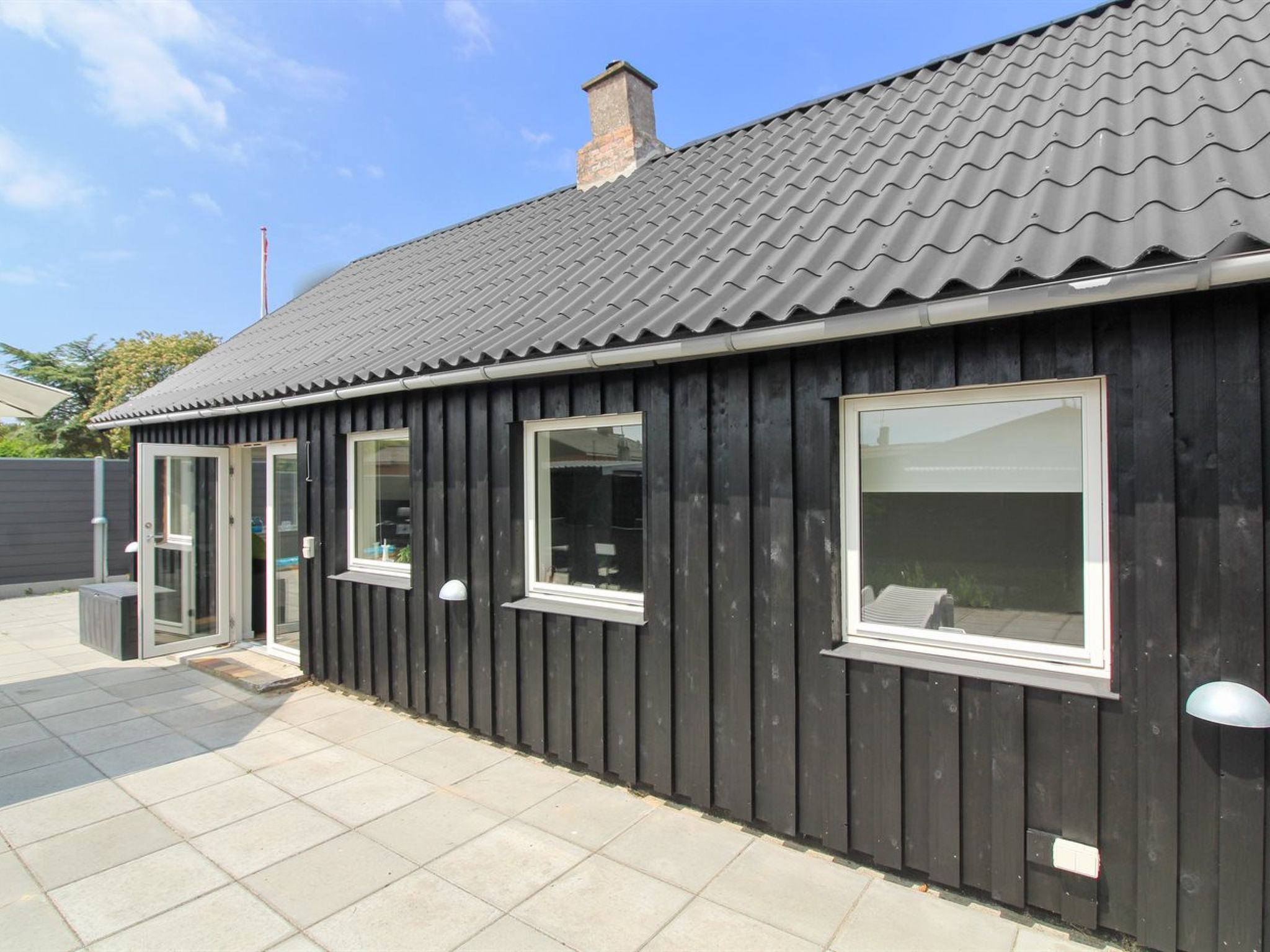 "Brawith" - 250m from the sea — Terrace (4 of 20)