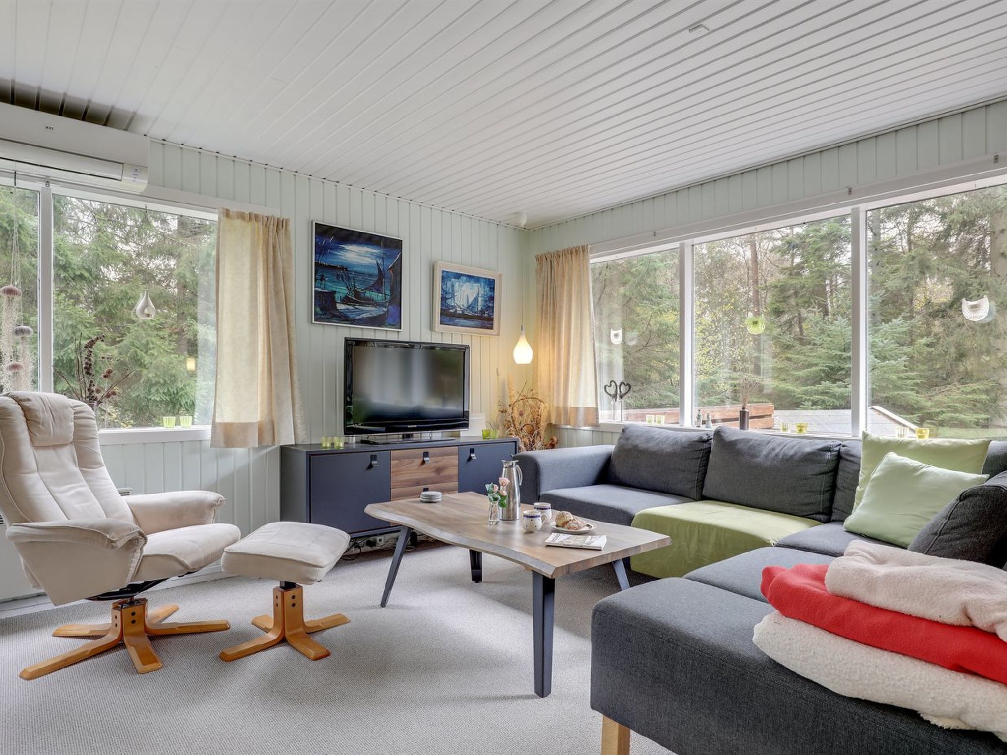 "Jaarne" - 800m from the sea