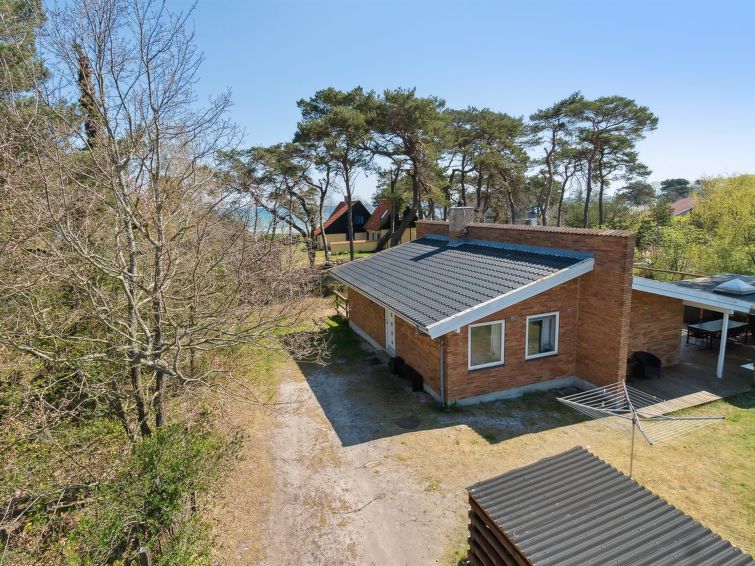Zeezicht en rust in vakantiehuis Frederikka in Nexø in Nexø
