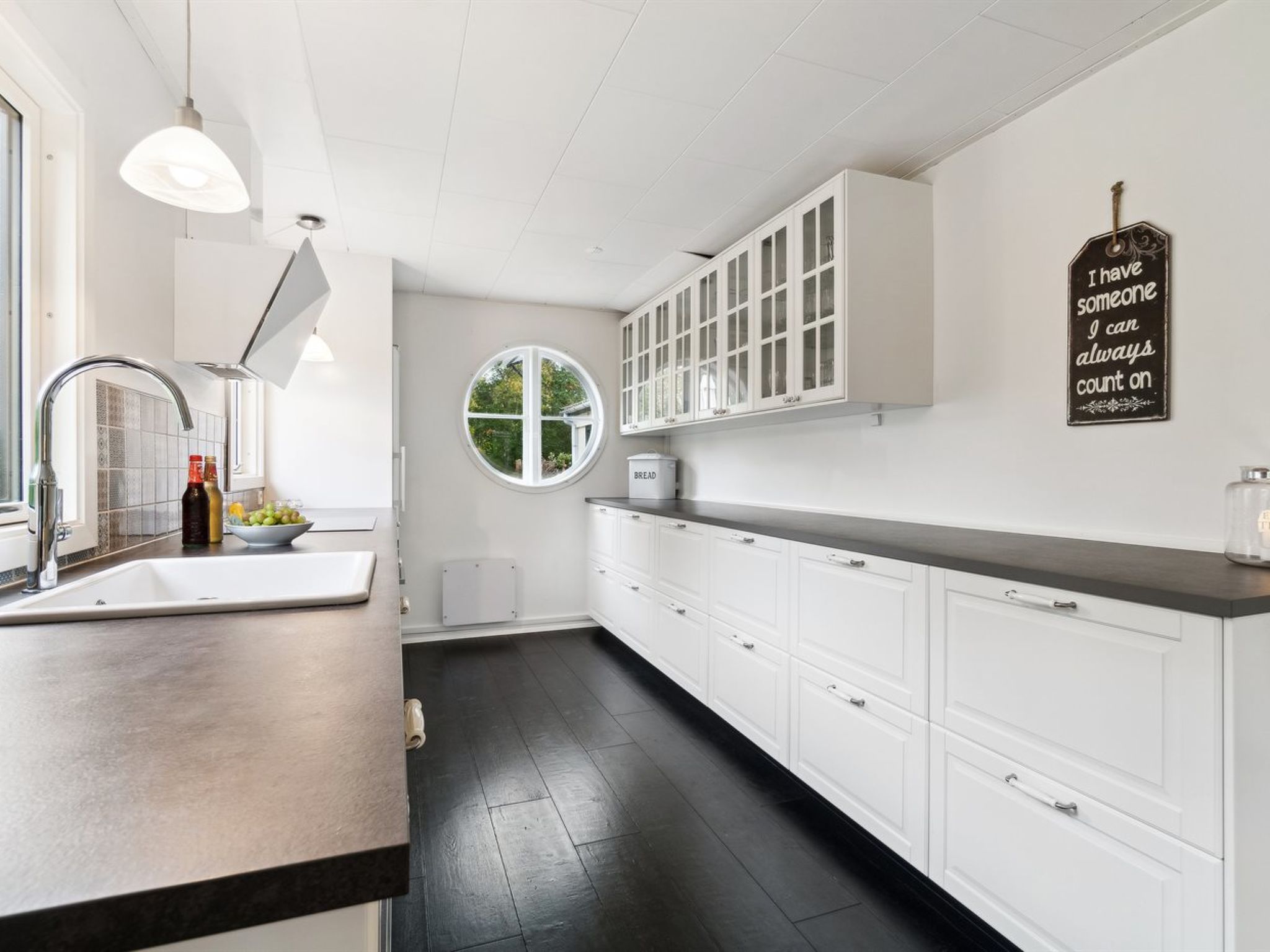 "Kirsi" - 200m from the sea - Inside
