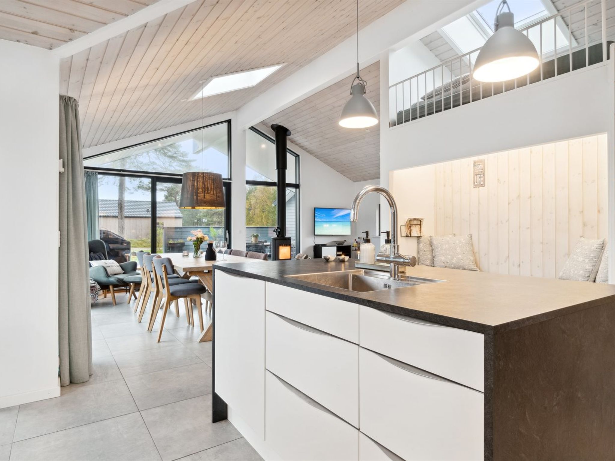 "Windelgard" - 140m from the sea-Drinnen