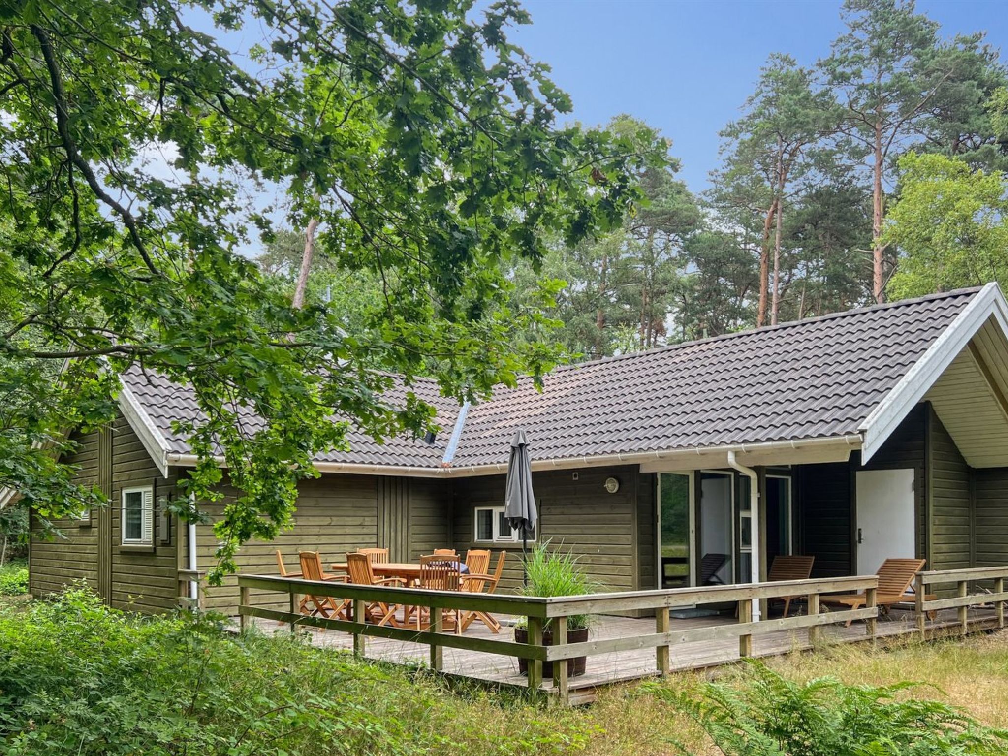 "Ellynor" - 600m from the sea-Dehors