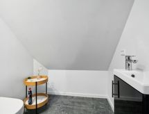 Ruim vakantiehuis Fridgerd bij Nexø met 7 slaapkamers, 4,8 km van zee - thumbnail 6