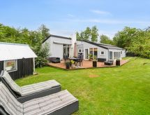 8-persoons vakantiehuis in Nexø met sauna en overdekt zwembad - thumbnail 2