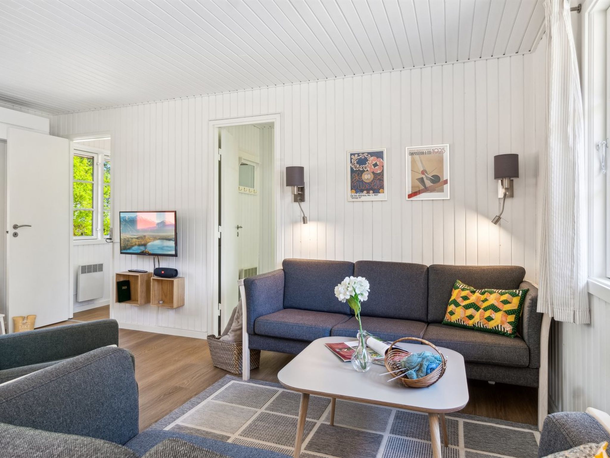"Gubbe" - 300m from the sea - Binnen