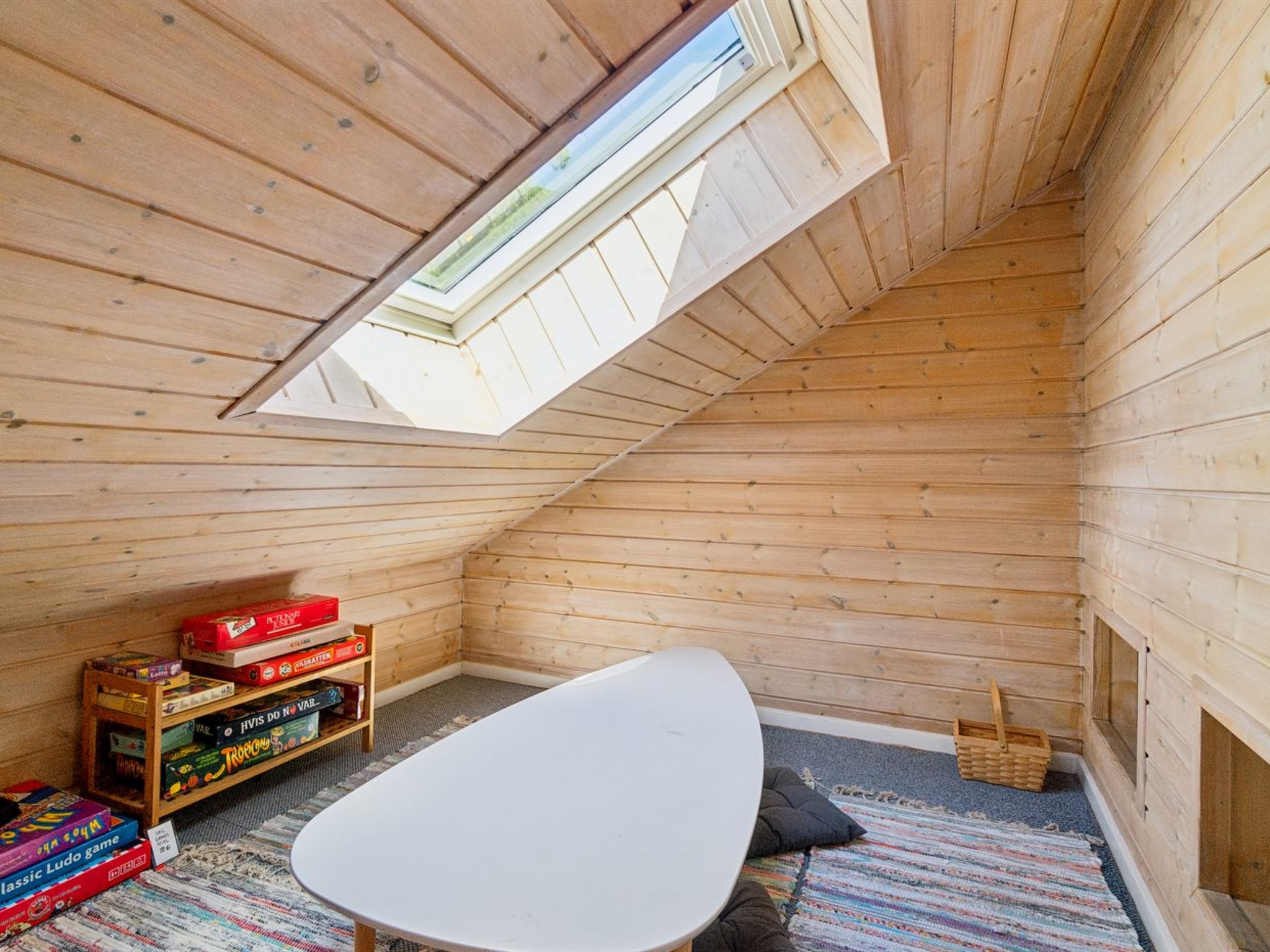 "Auvo" - 200m from the sea-Binnen