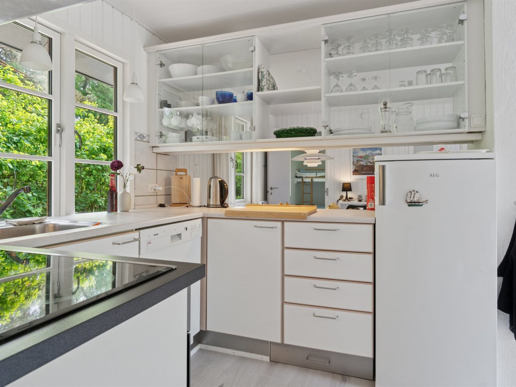 "Gail" - 200m from the sea - Inside