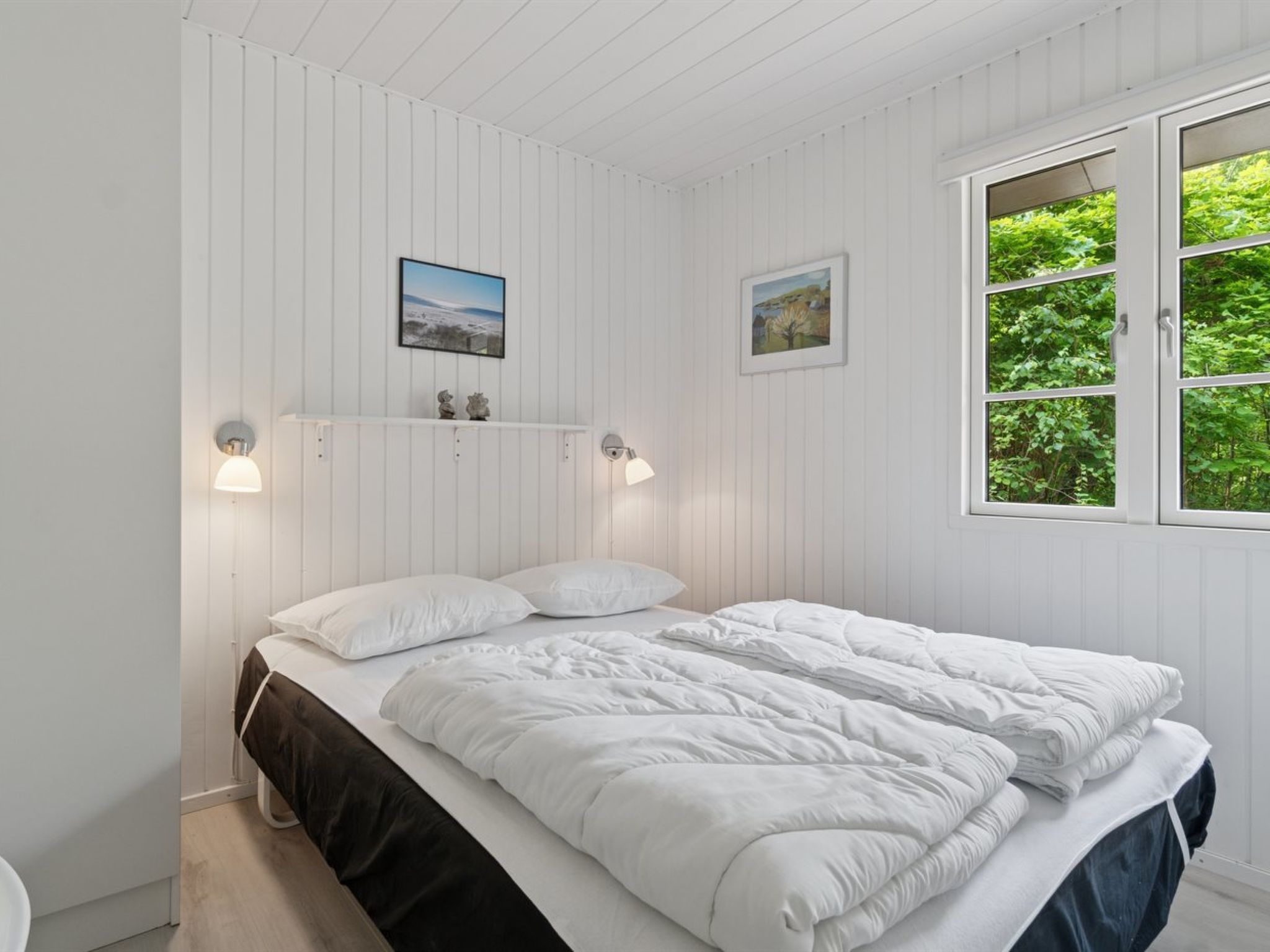"Gail" - 200m from the sea - Inside