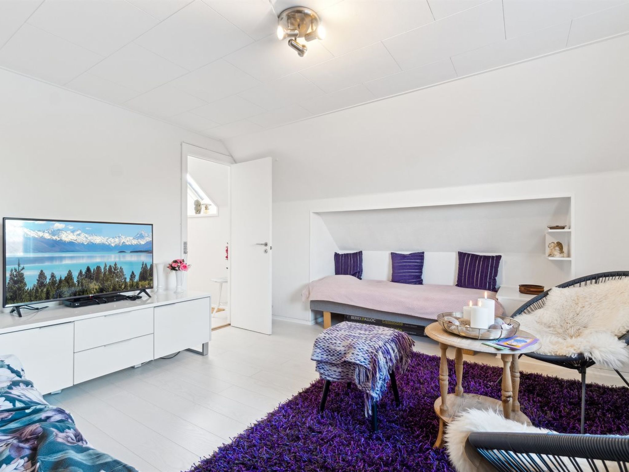 "Annvy" - 1km from the sea - Binnen
