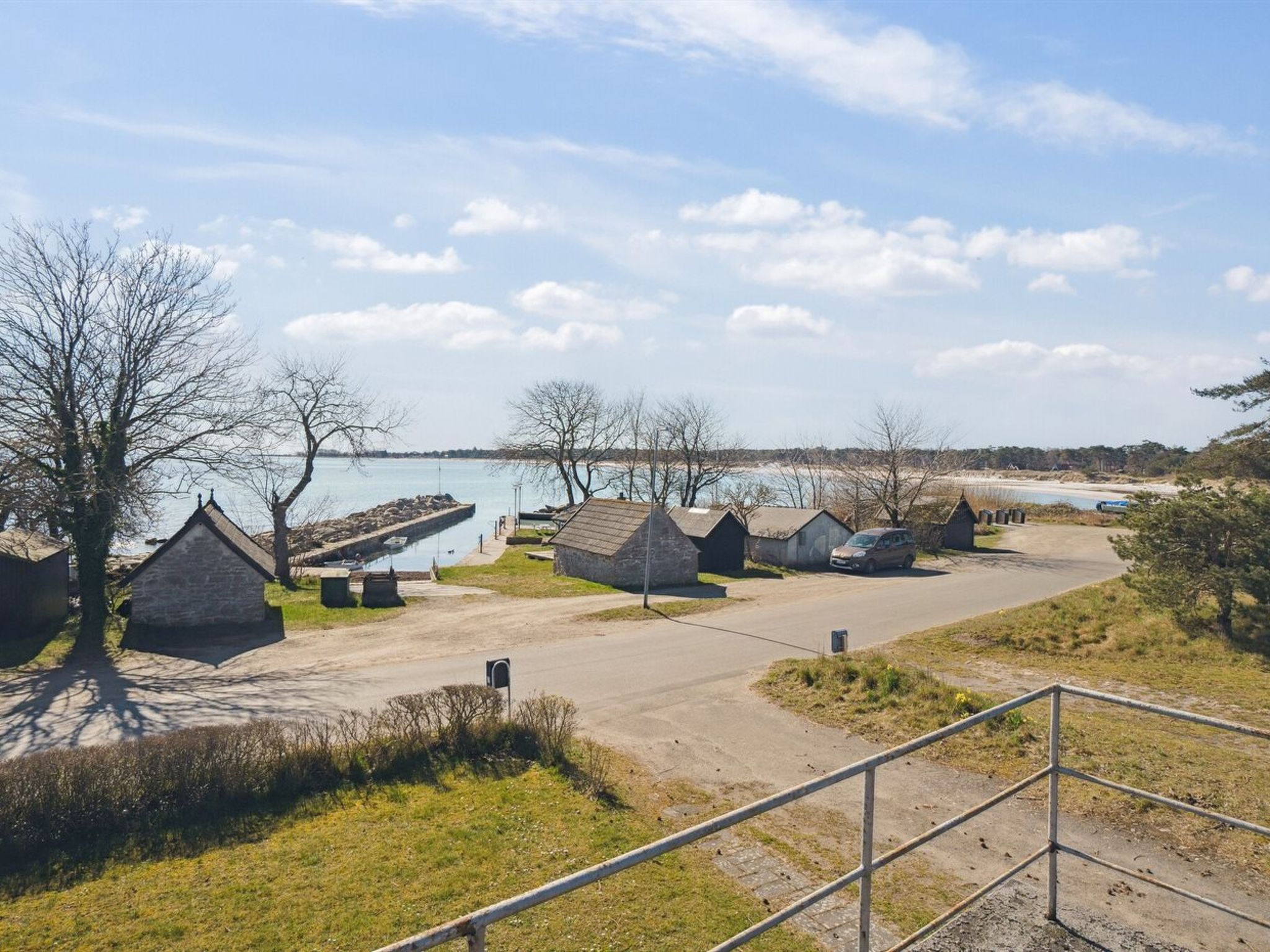 "Hakon" - 40m from the sea-Draußen