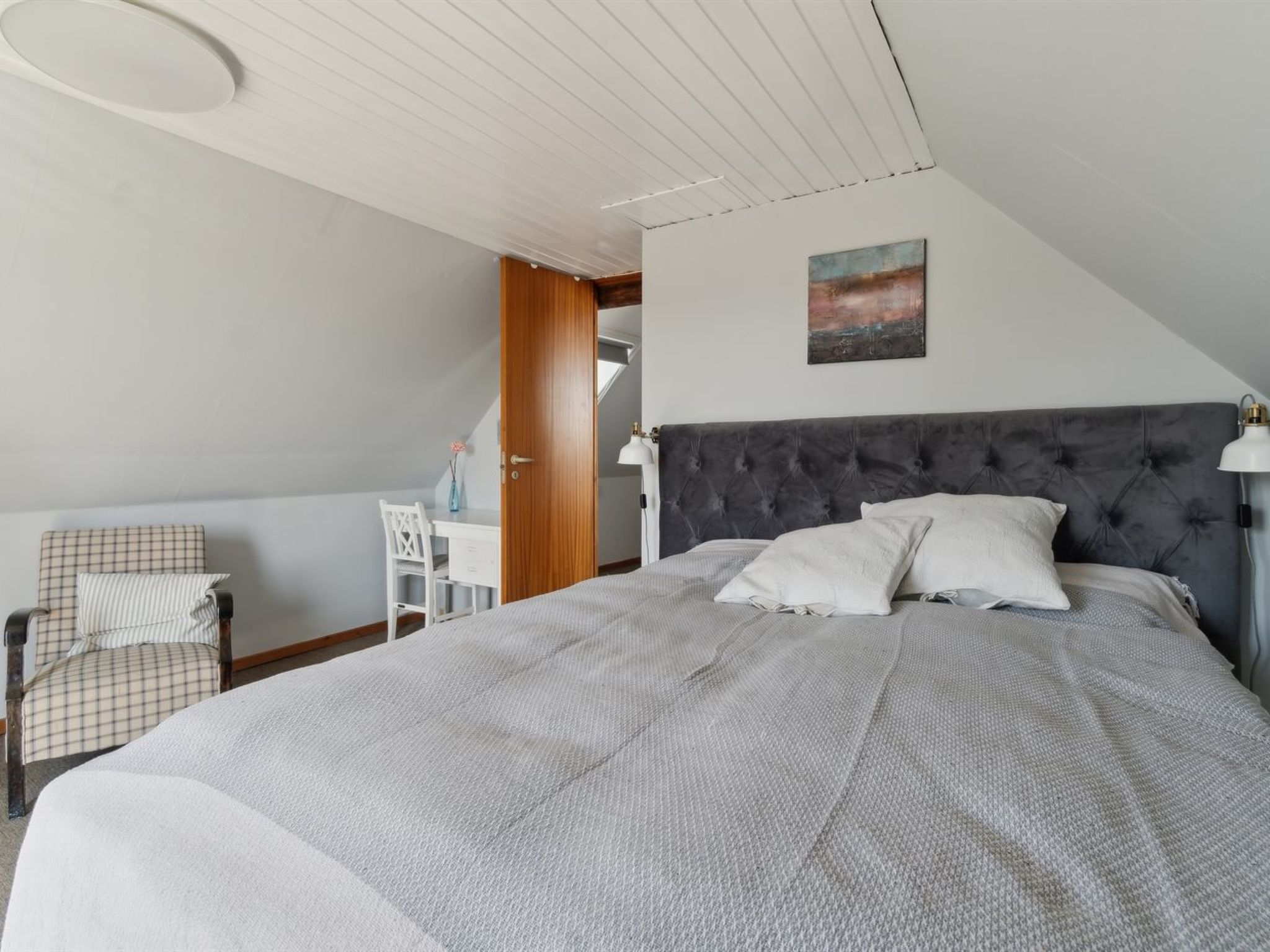 "Hakon" - 40m from the sea-Drinnen