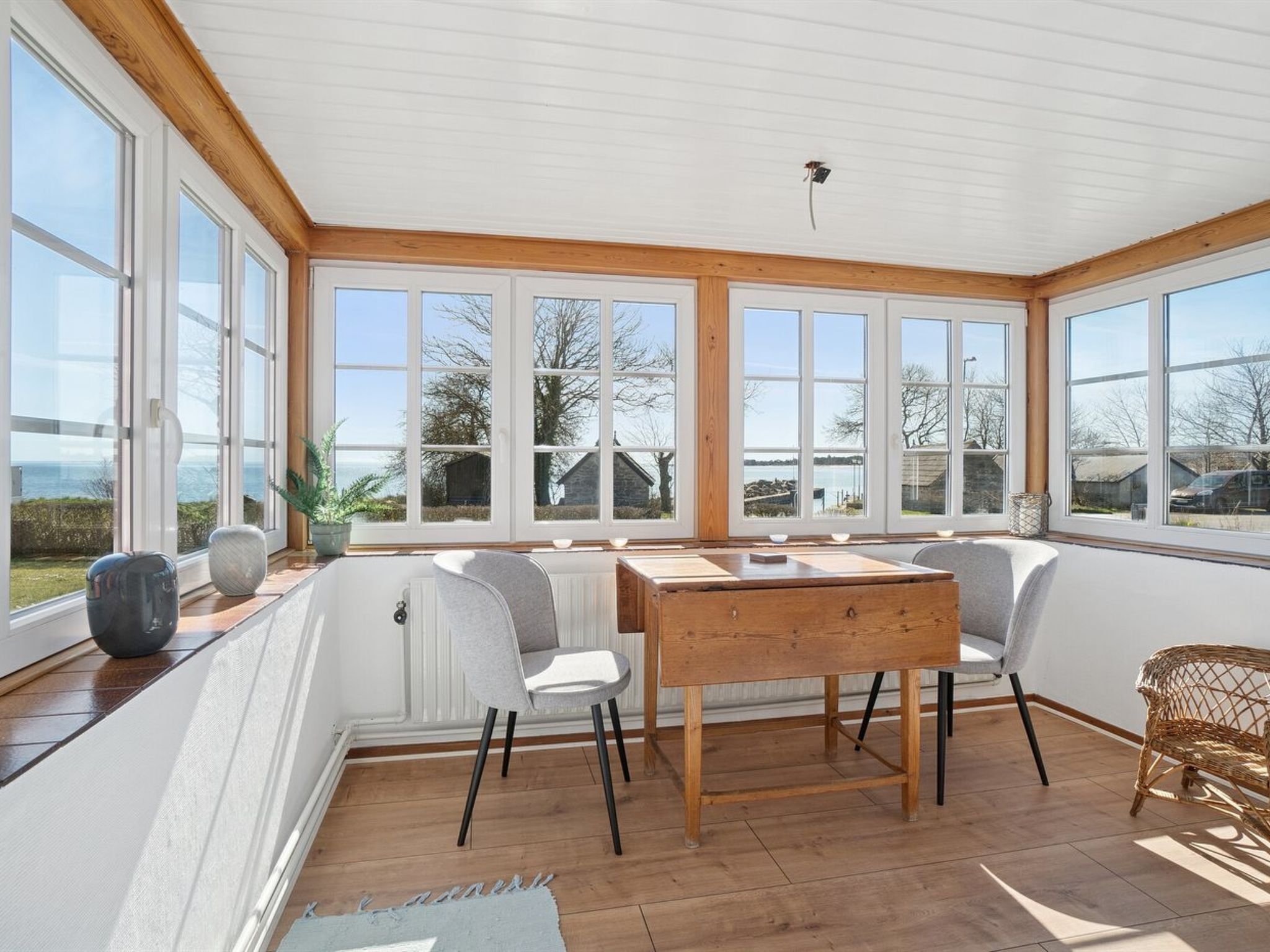 "Hakon" - 40m from the sea - Inside