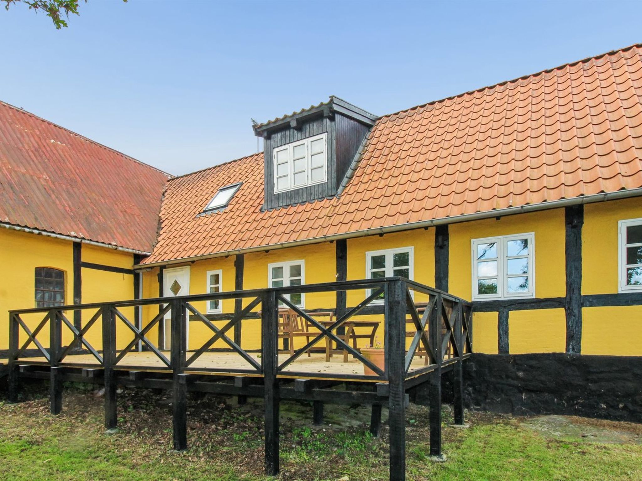 "Bena" - 2km from the sea