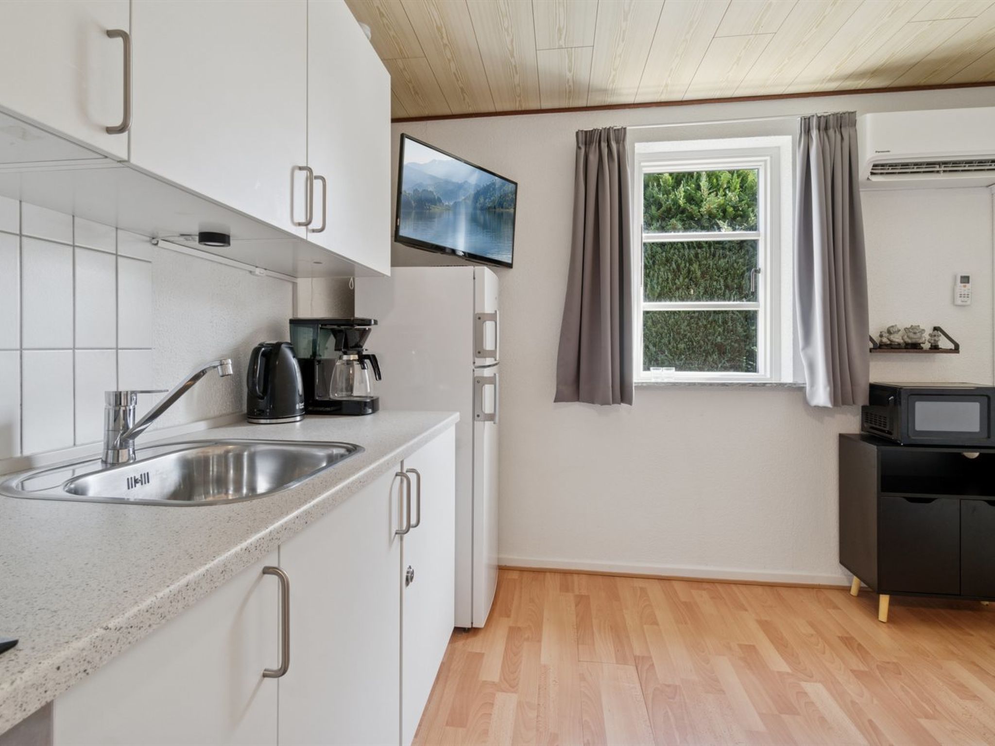 "Felicia" - 200m from the sea-Inside