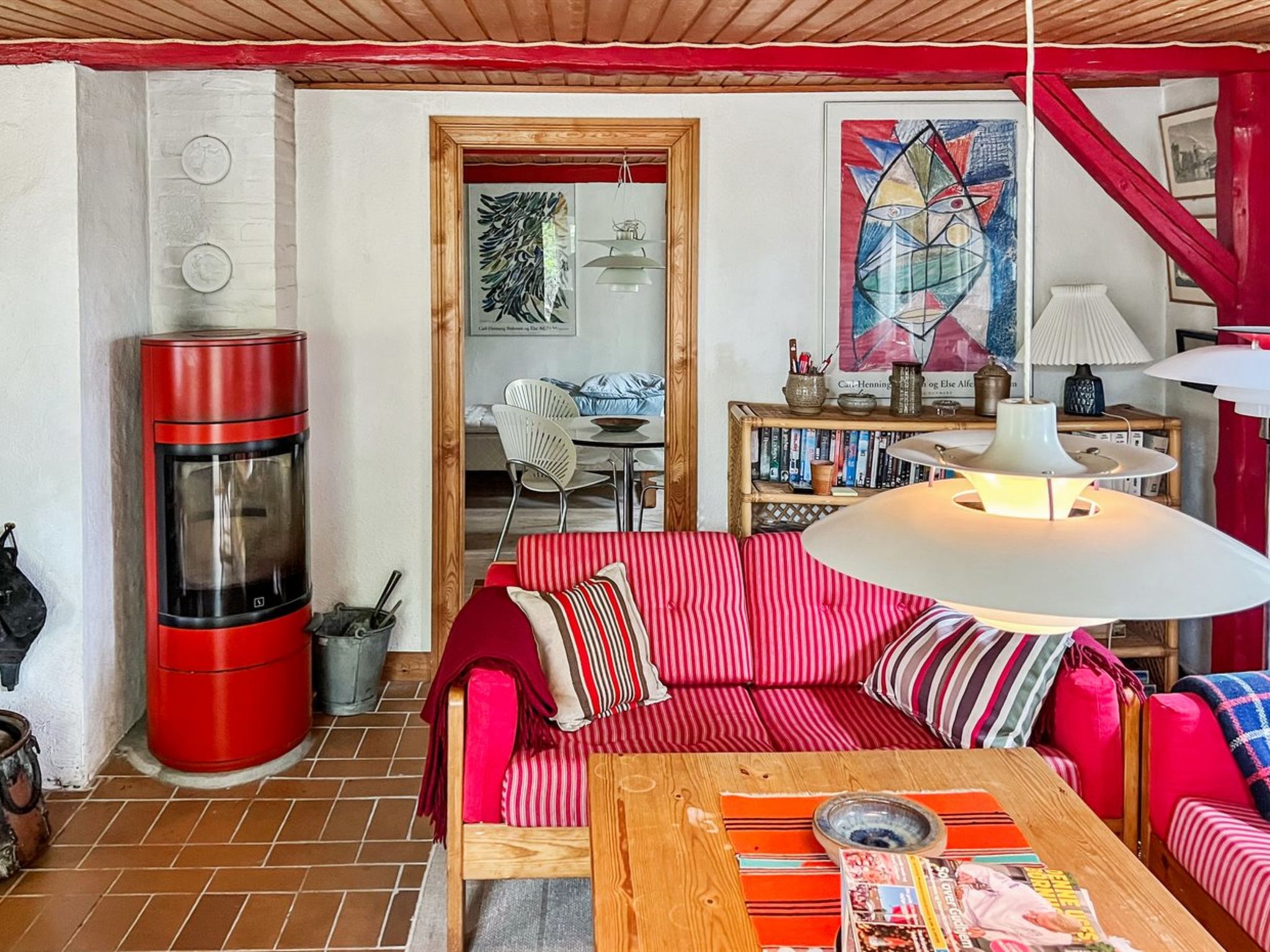 "Virpi" - 8km from the sea-Drinnen