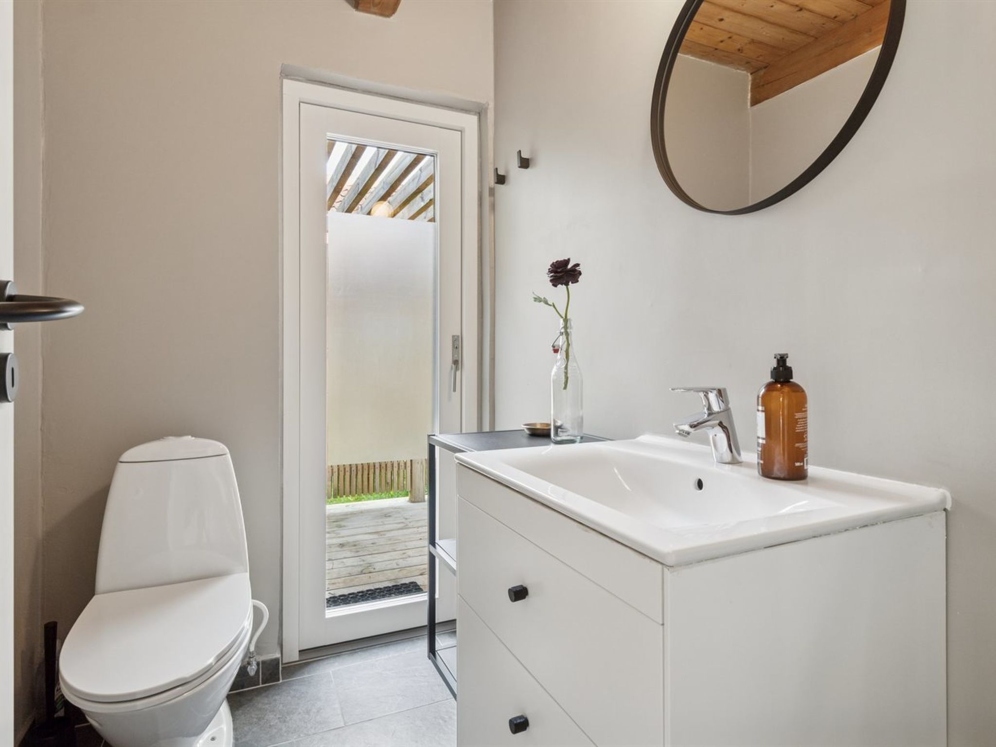 "Bedrija" - 200m from the sea-Binnen