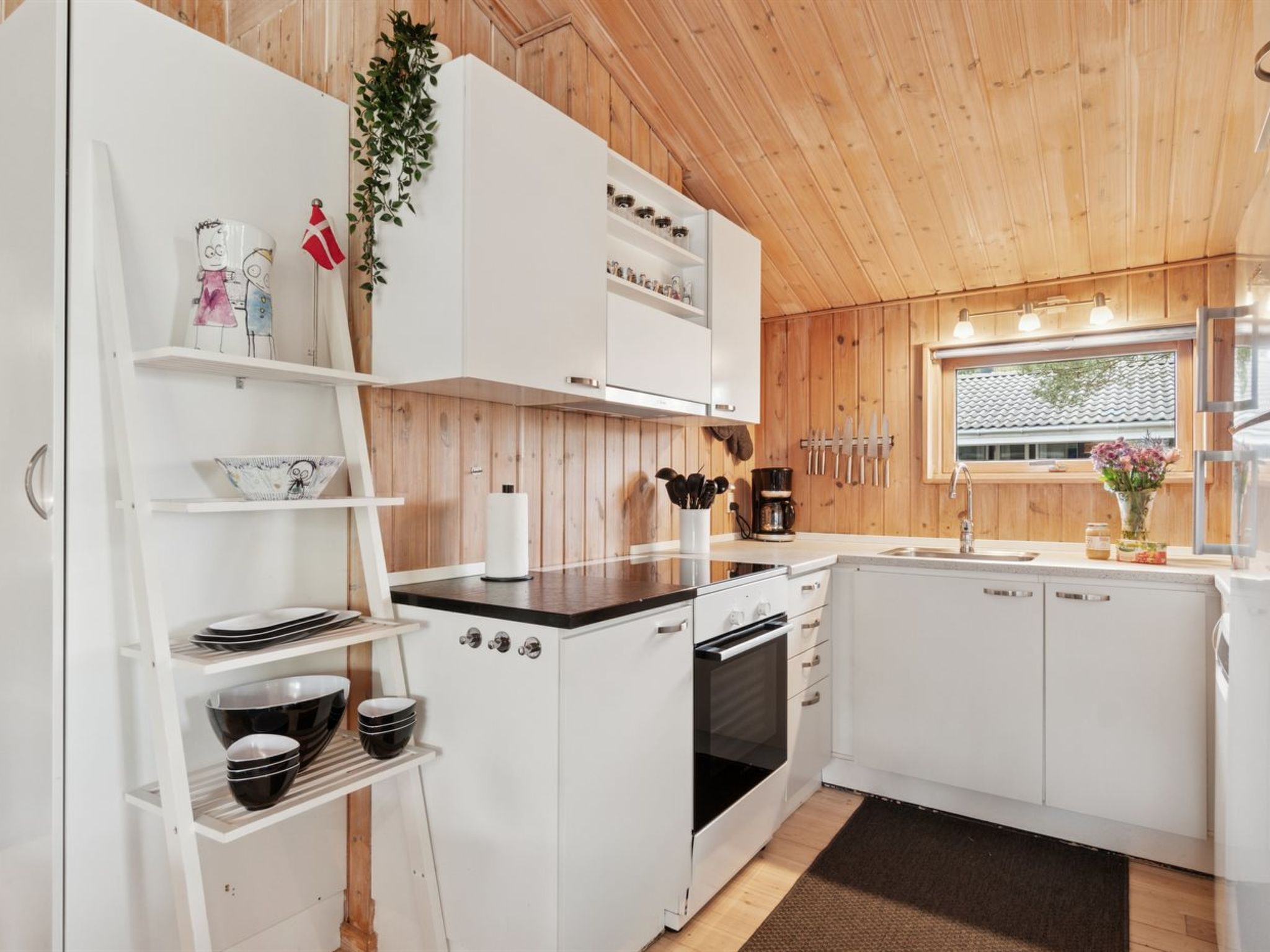 "Apelun" - 60m from the sea - Drinnen