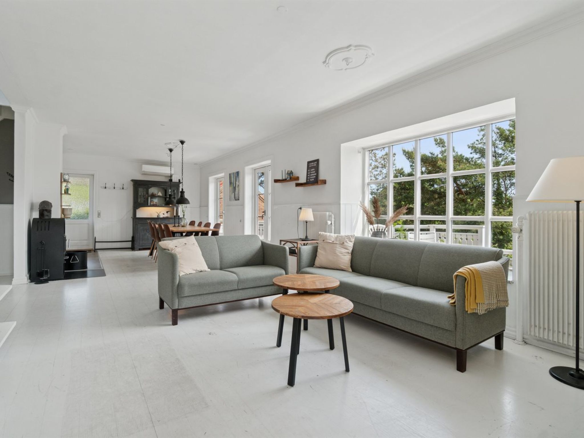 "Hughlek" - 450m from the sea — Living Room (5 of 30)
