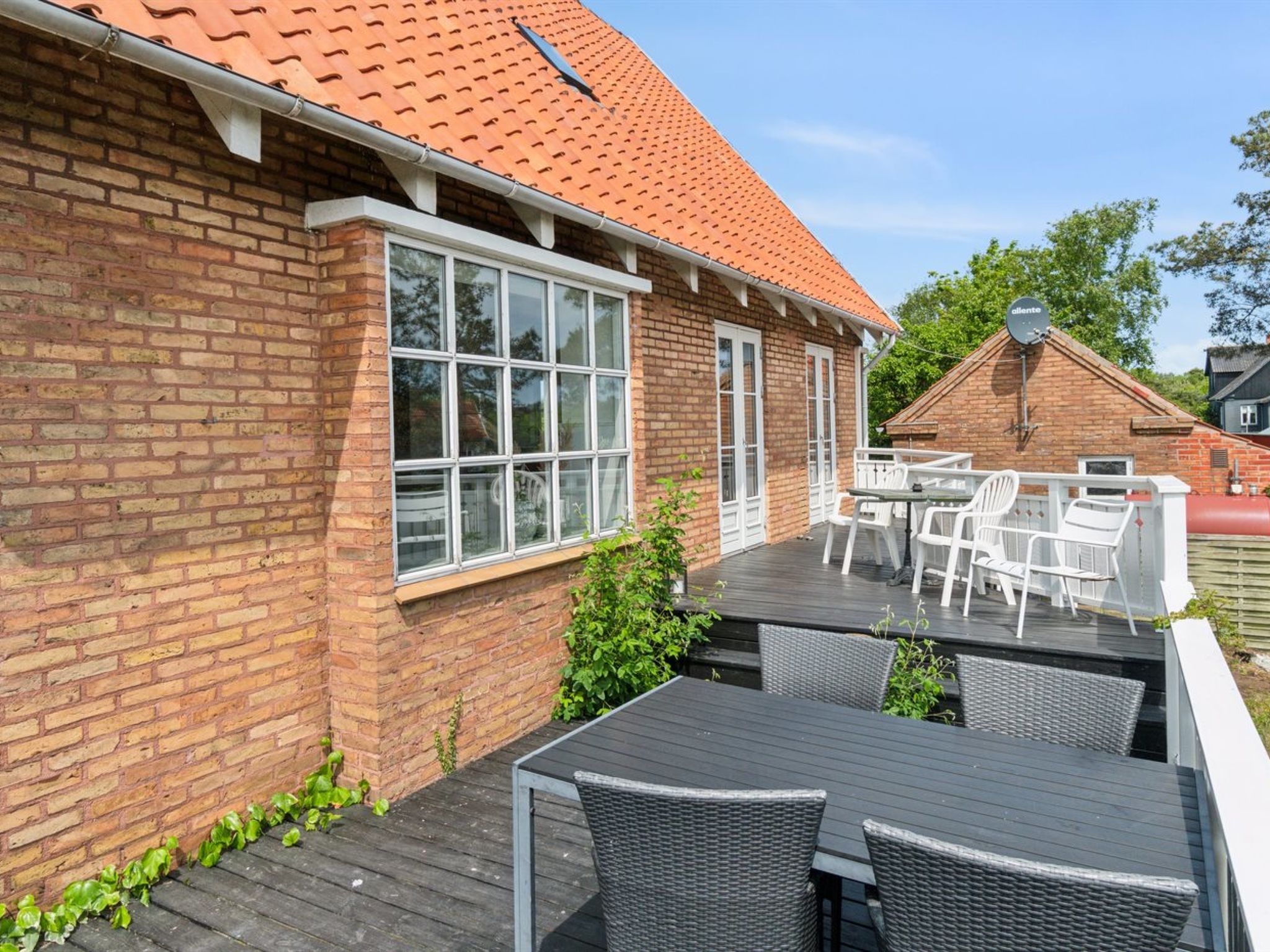"Hughlek" - 450m from the sea — Terrace (2 of 30)
