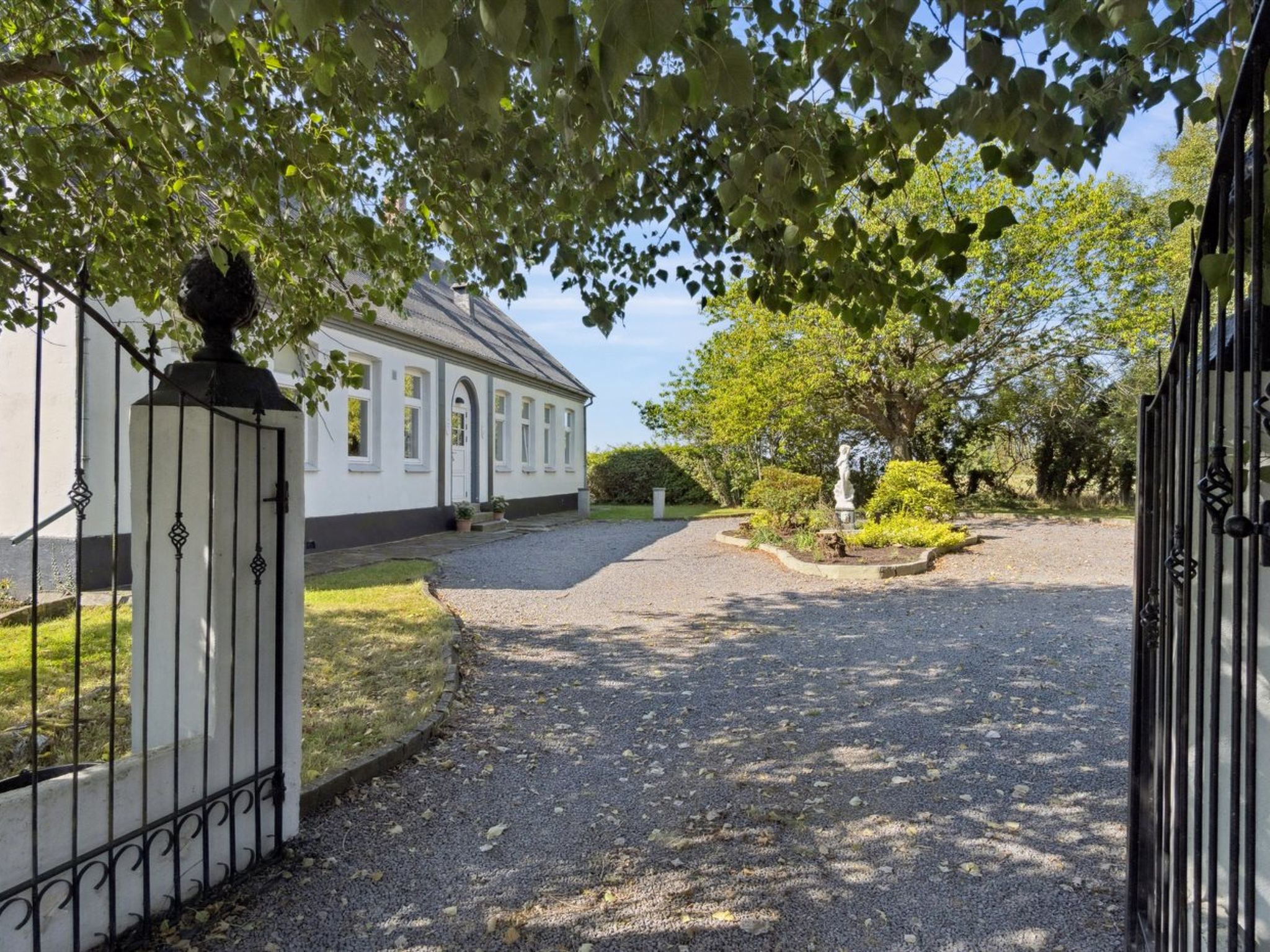 "Ofelia" - 4km from the sea — House (5 of 43)