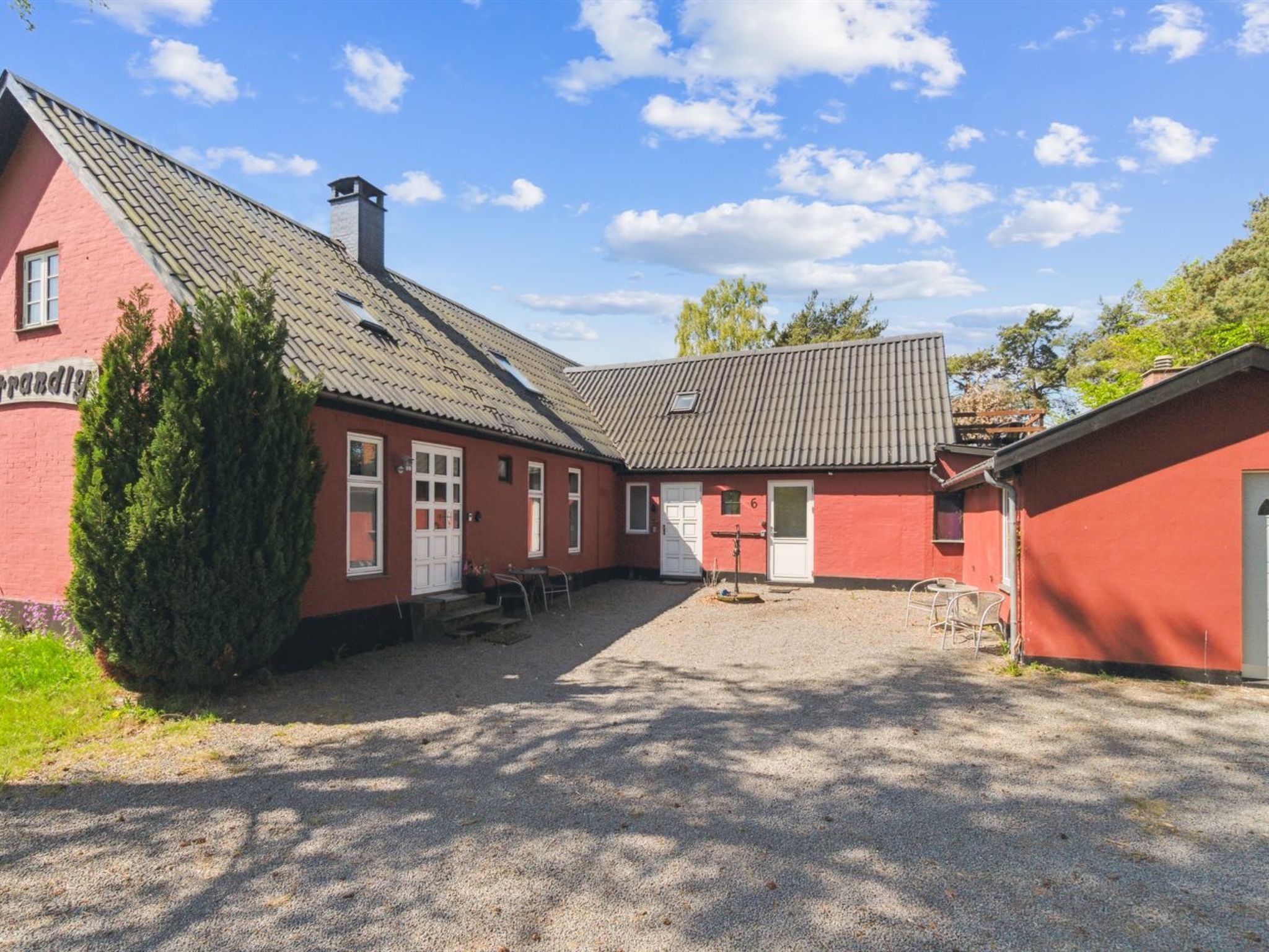 "Hornbogi" - 1km from the sea - Buiten