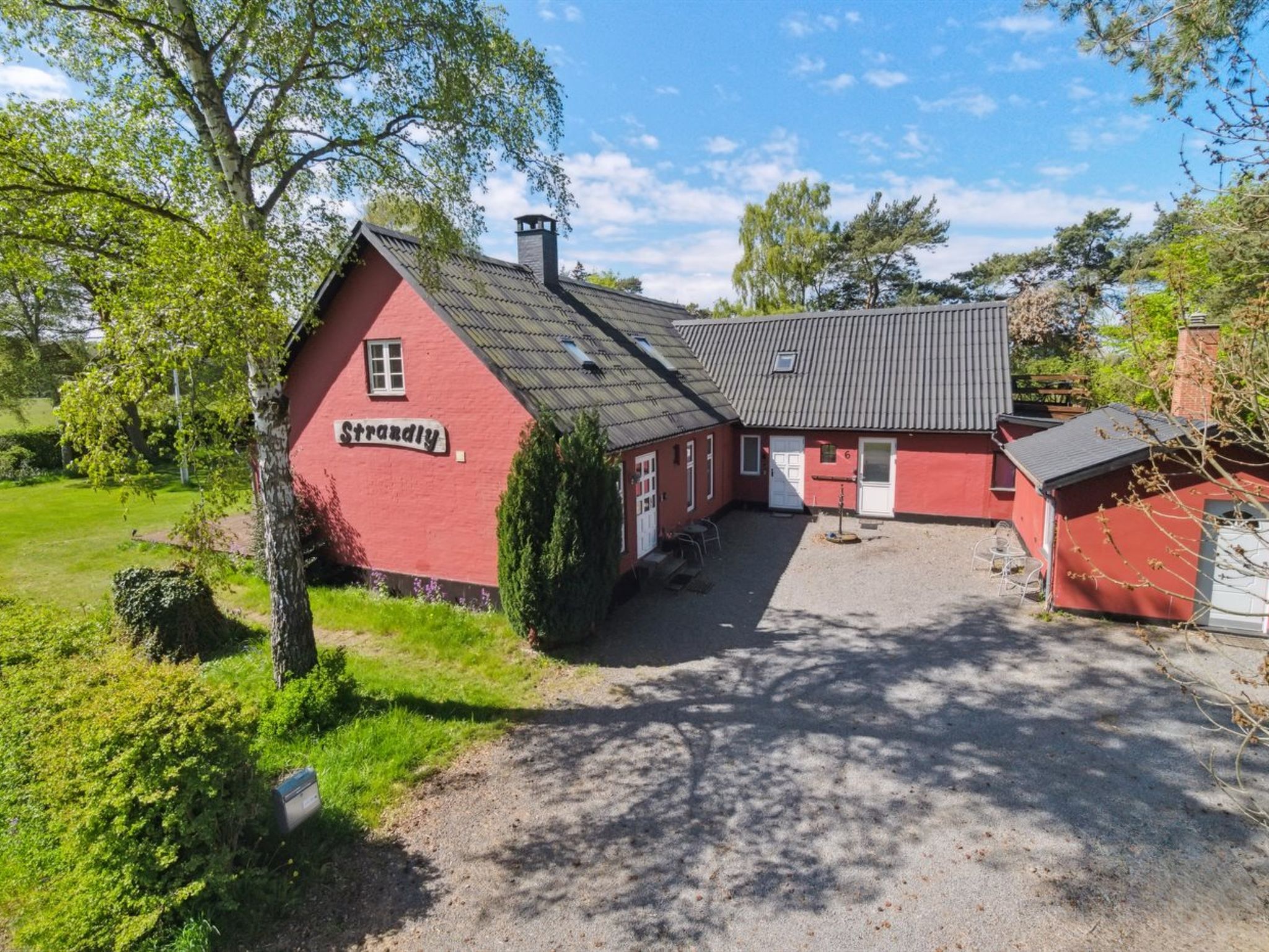 "Hornbogi" - 1km from the sea - Buiten
