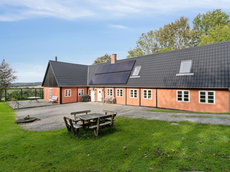 "Sigbritt" - 3.7km From The Sea - Bornholm