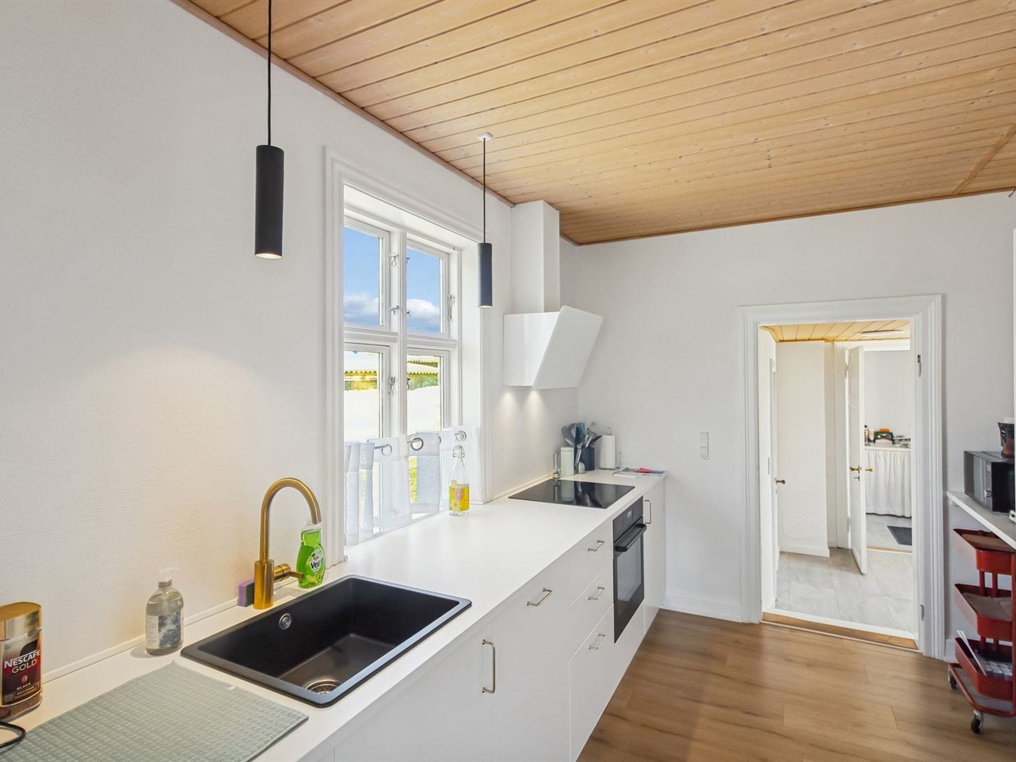 "Toivo" - 300m from the sea - Binnen