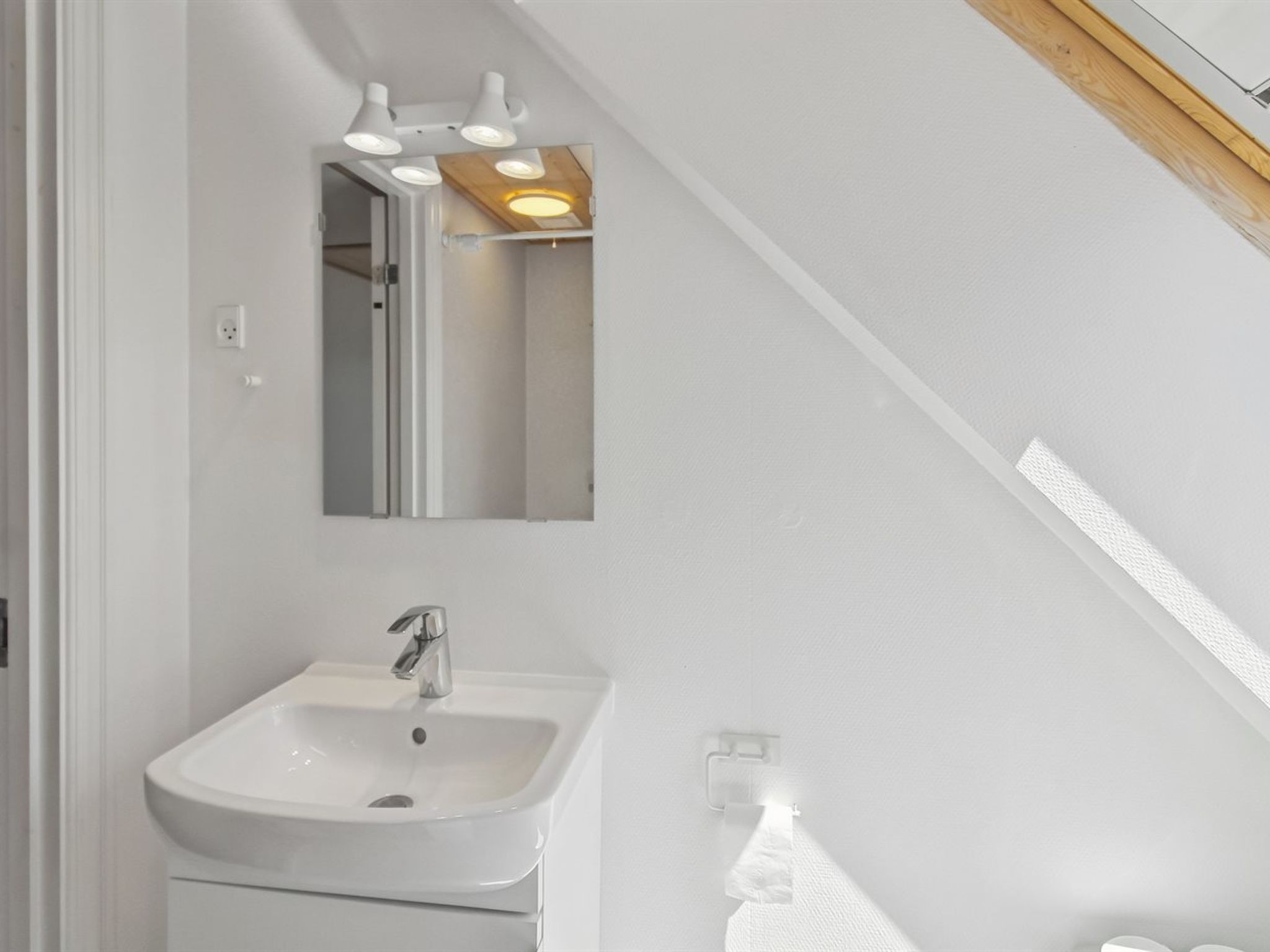 "Toivo" - 300m from the sea - Binnen