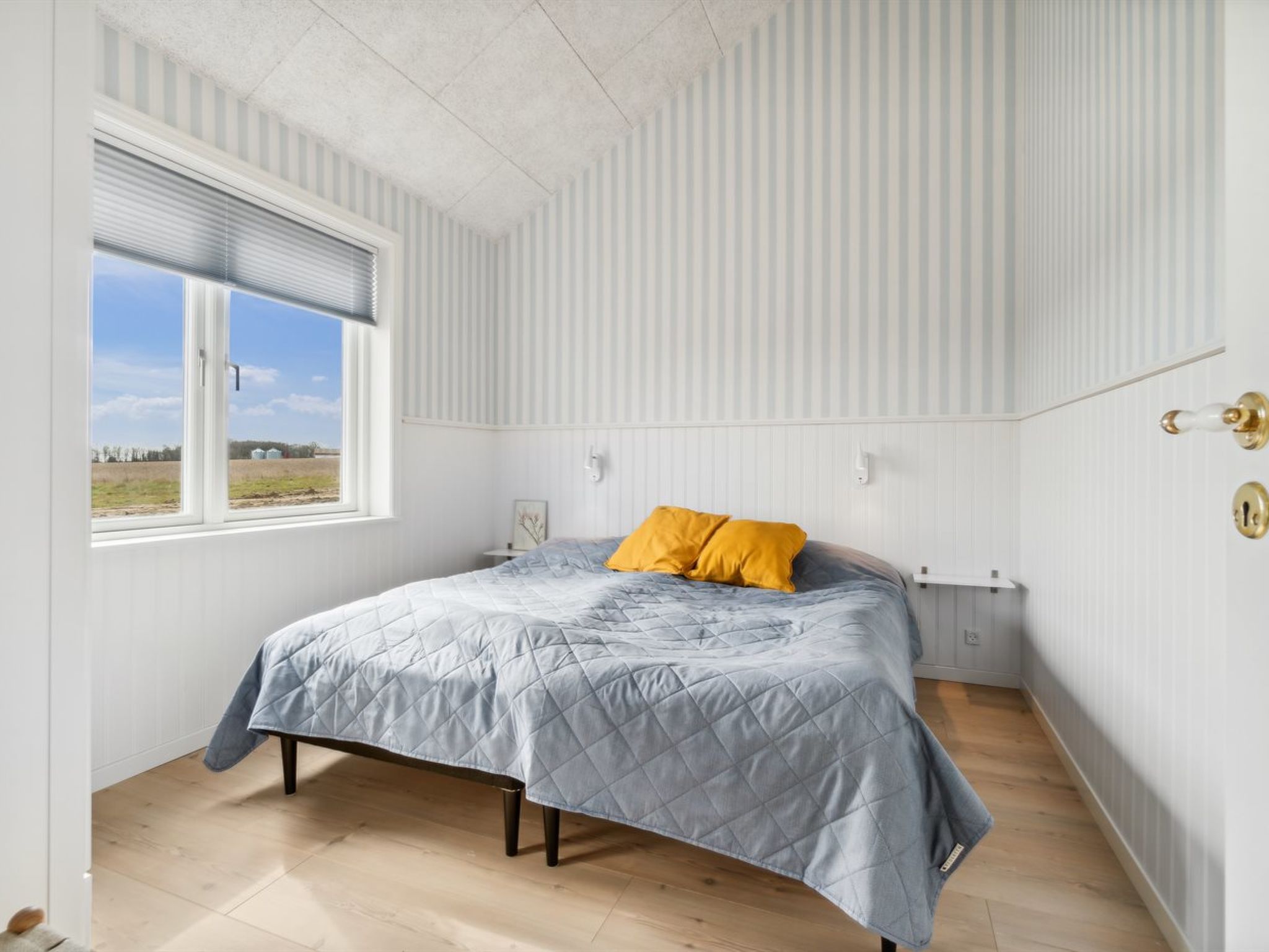 "Skoge" - 500m from the sea - Binnen