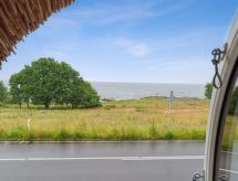 Vakantiehuis met open haard en zeezicht in Svaneke - thumbnail 5