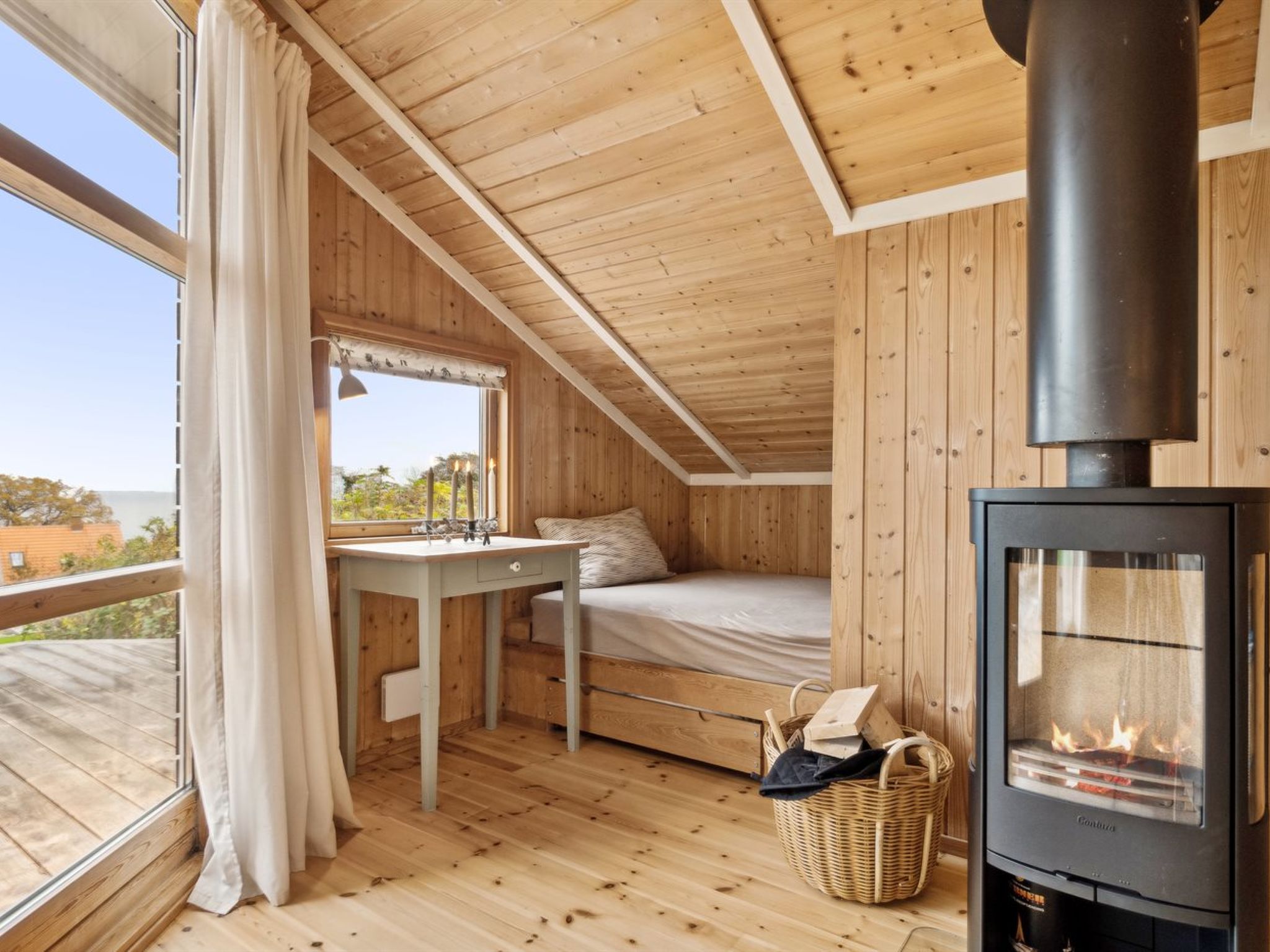 "Ågot" - 350m from the sea-Inside