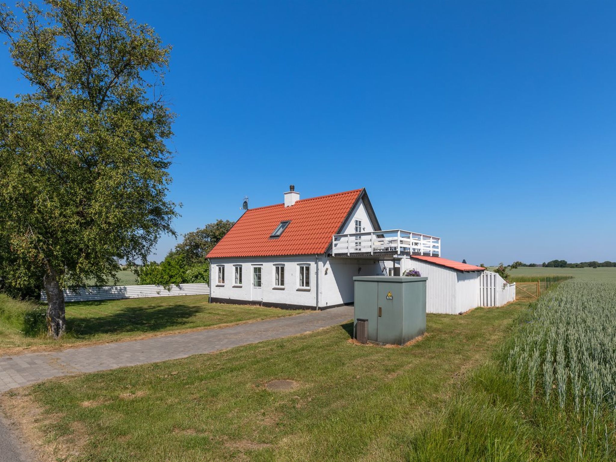 "Nilia" - 3.5km from the sea