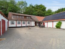 Ruim vakantiehuis Helmer in Østermarie voor 6 personen - thumbnail 1