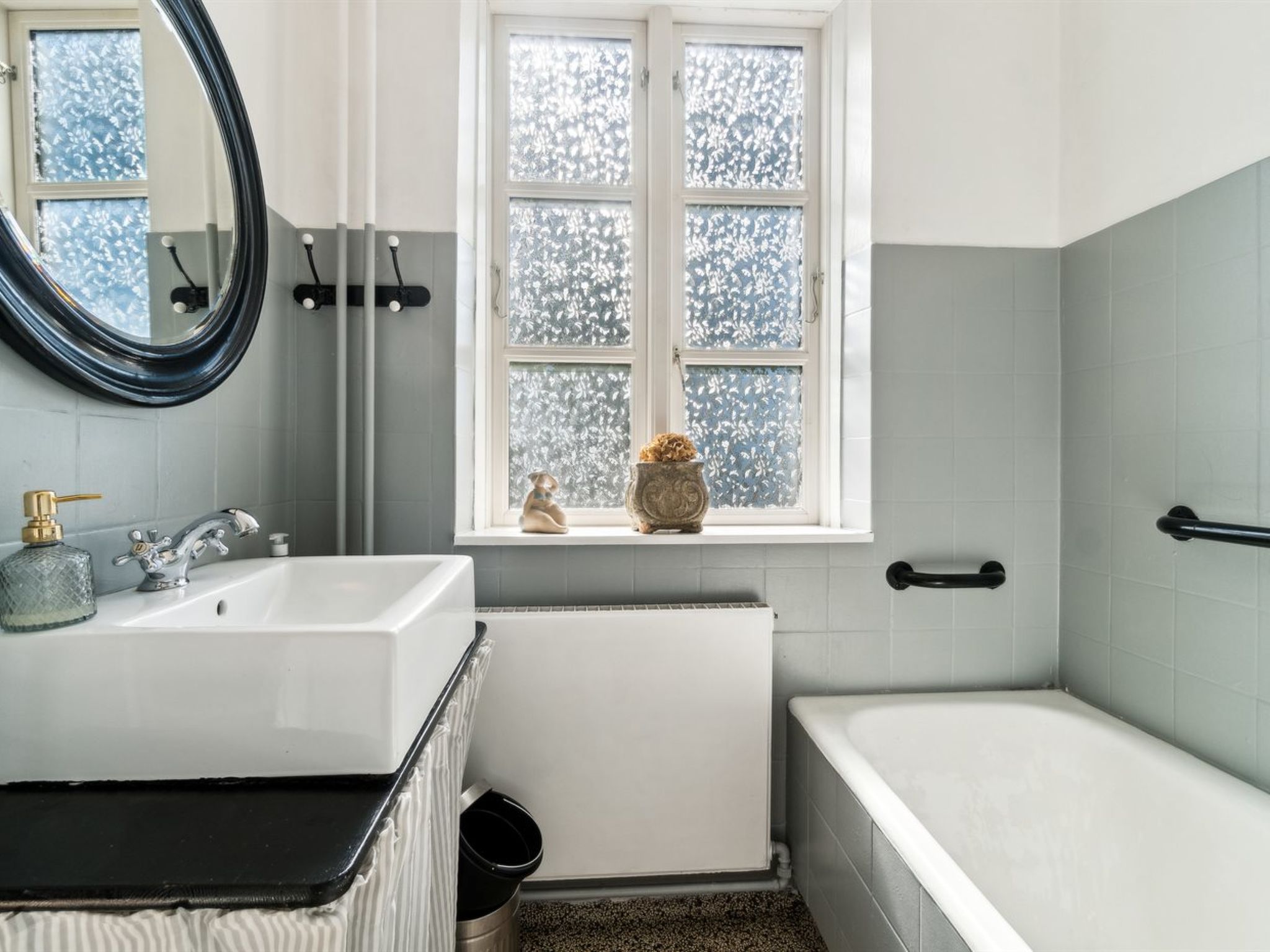 "Tuva" - 3.6km from the sea-Binnen