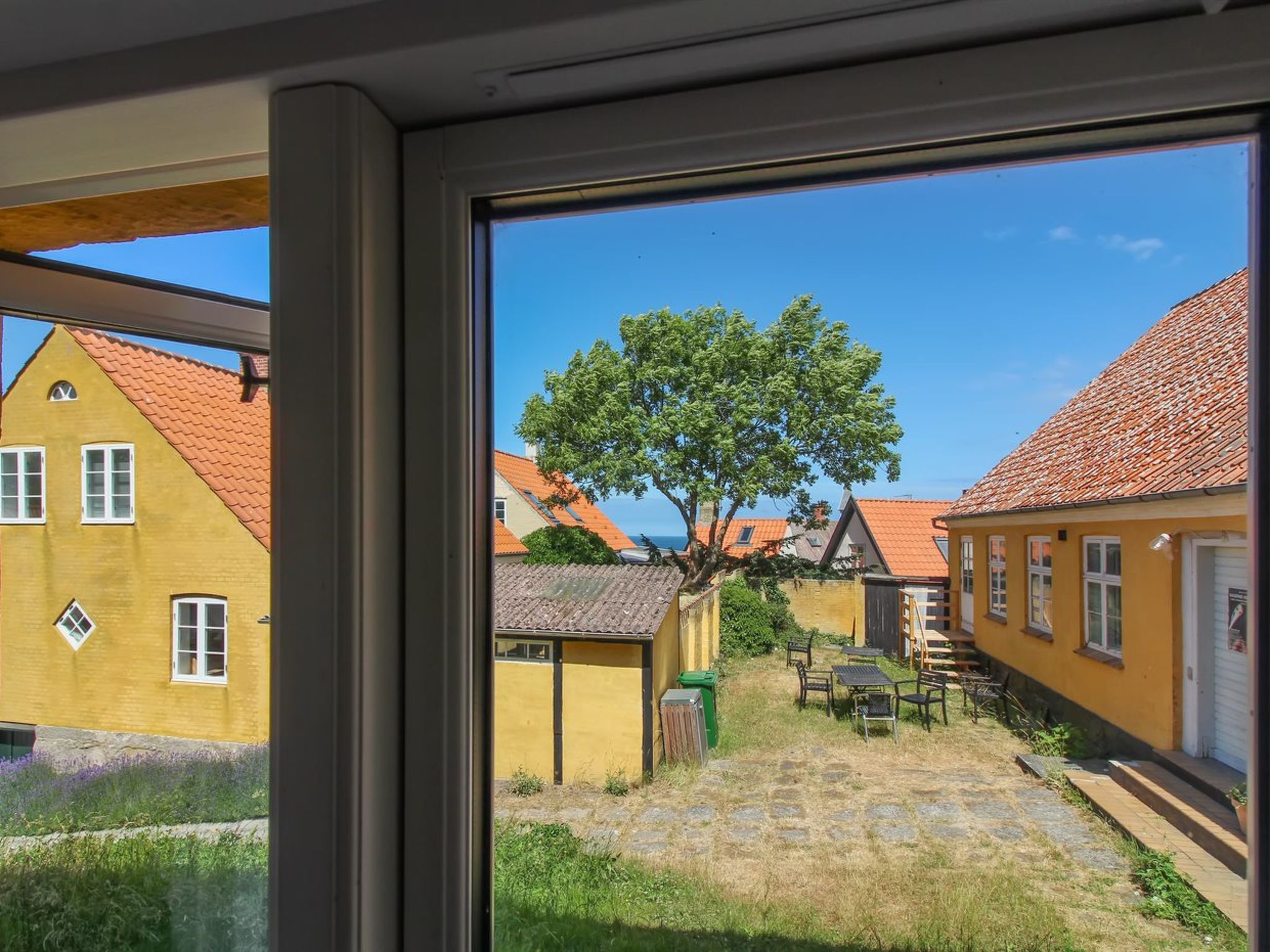 "Thyrne" - 500m from the sea - Buiten