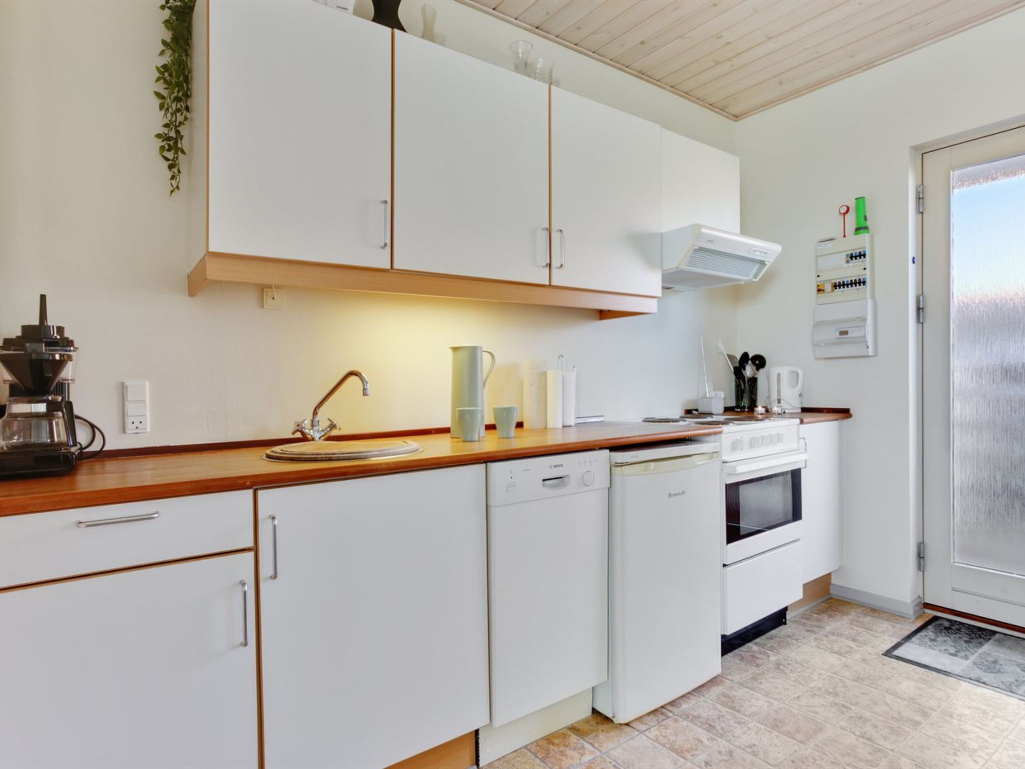 "Gulla" - 300m from the sea - Binnen