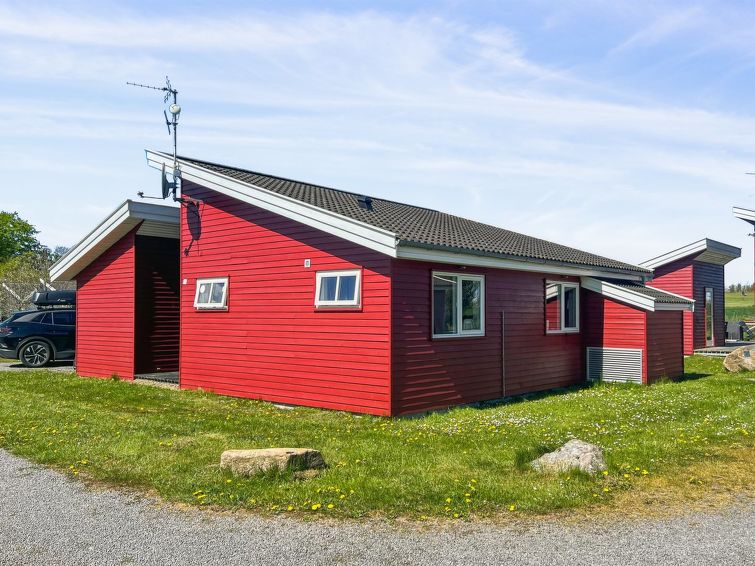 Vakantiehuis in Gudhjem op 100 meter van de golfbaan in Gudhjem