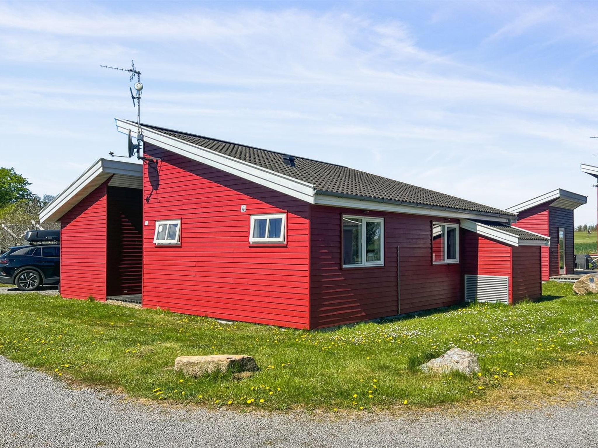 "Carlie" - 2.8km from the sea