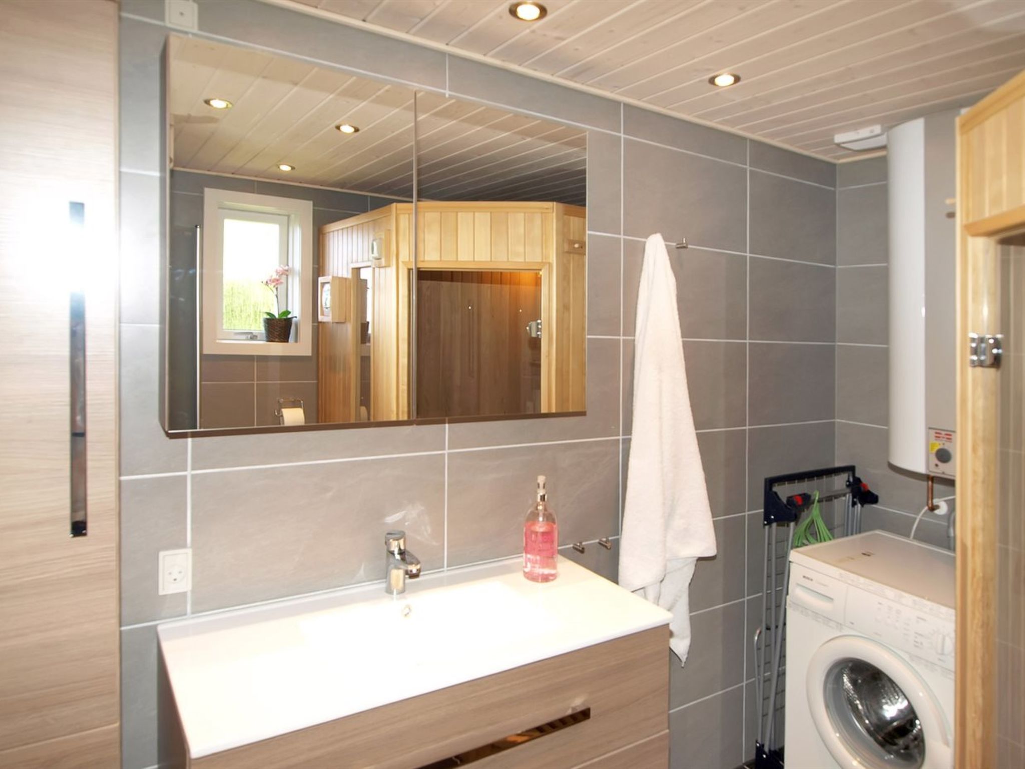 "Jolanda" - 800m from the sea - Drinnen