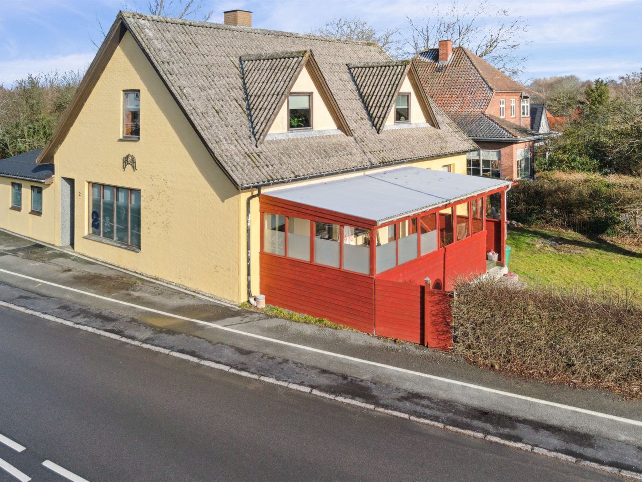 "Thera" - 5km from the sea - Buiten