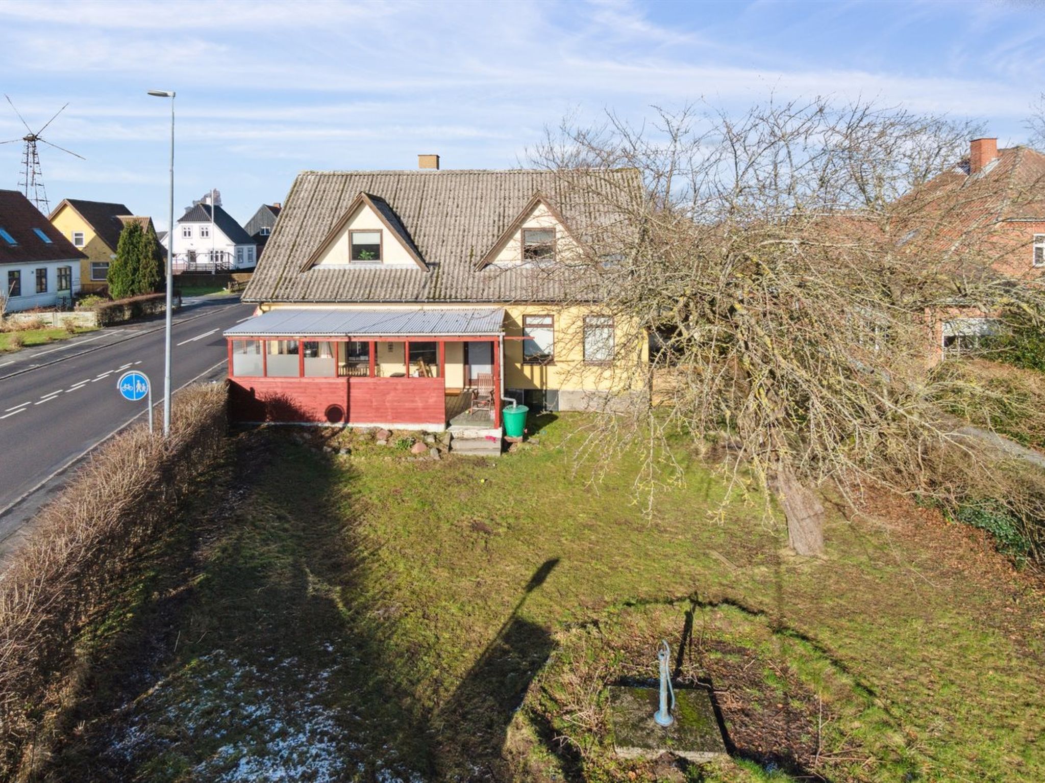 "Thera" - 5km from the sea - Buiten