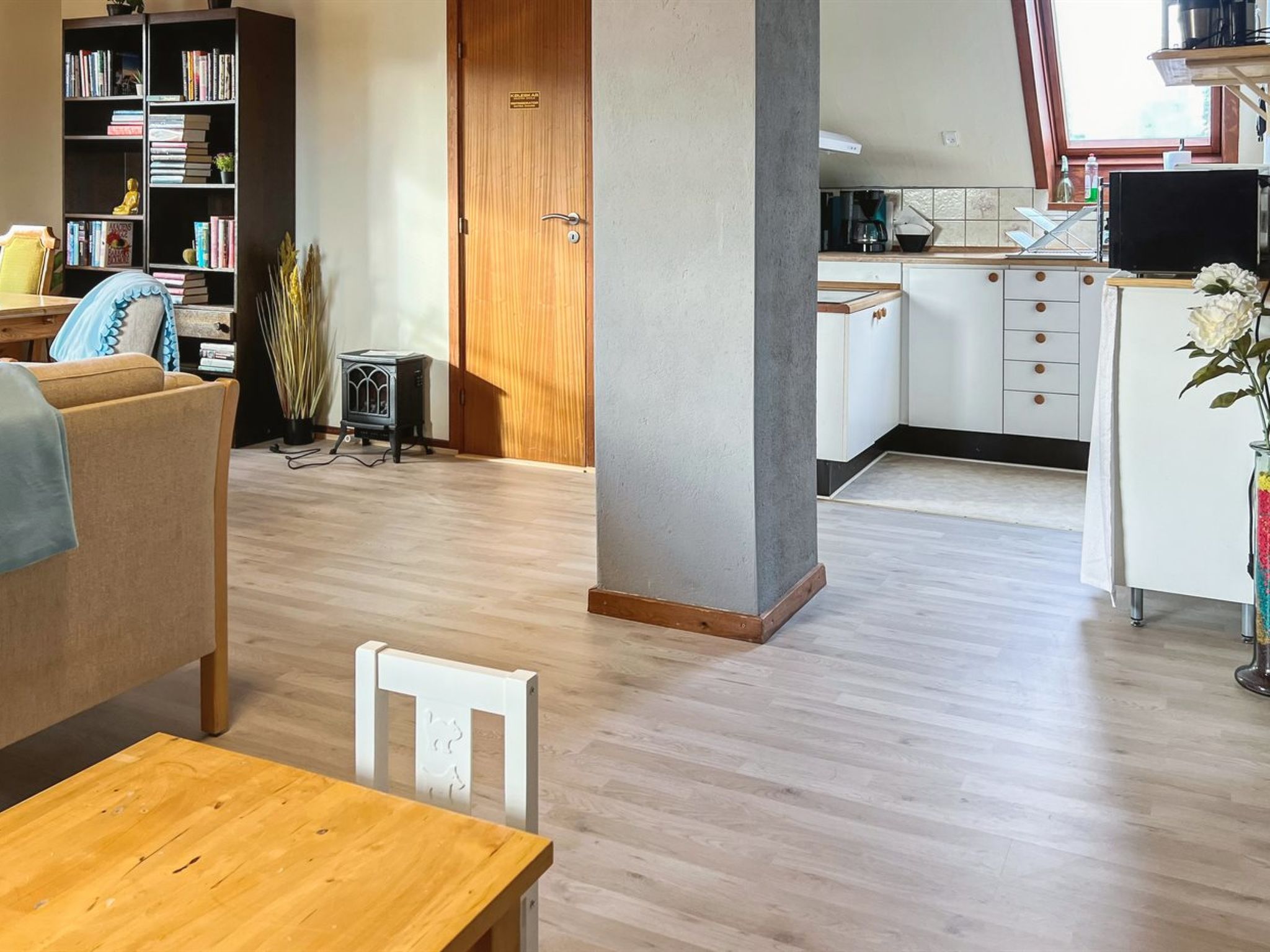 "Thera" - 5km from the sea - Binnen