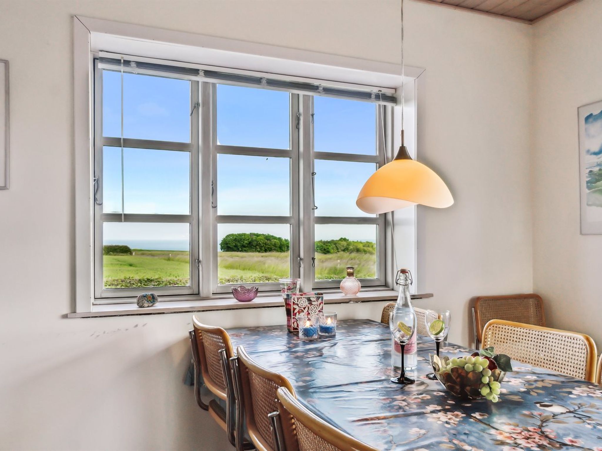"Hildulf" - 1km from the sea - Binnen