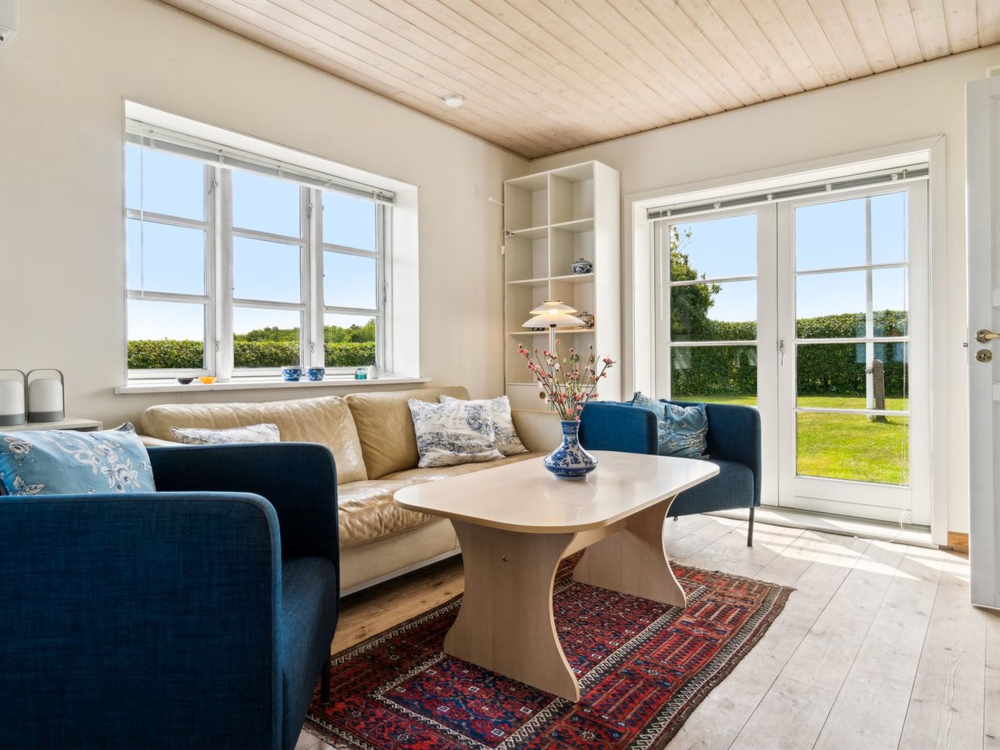 "Hildulf" - 1km from the sea - Binnen