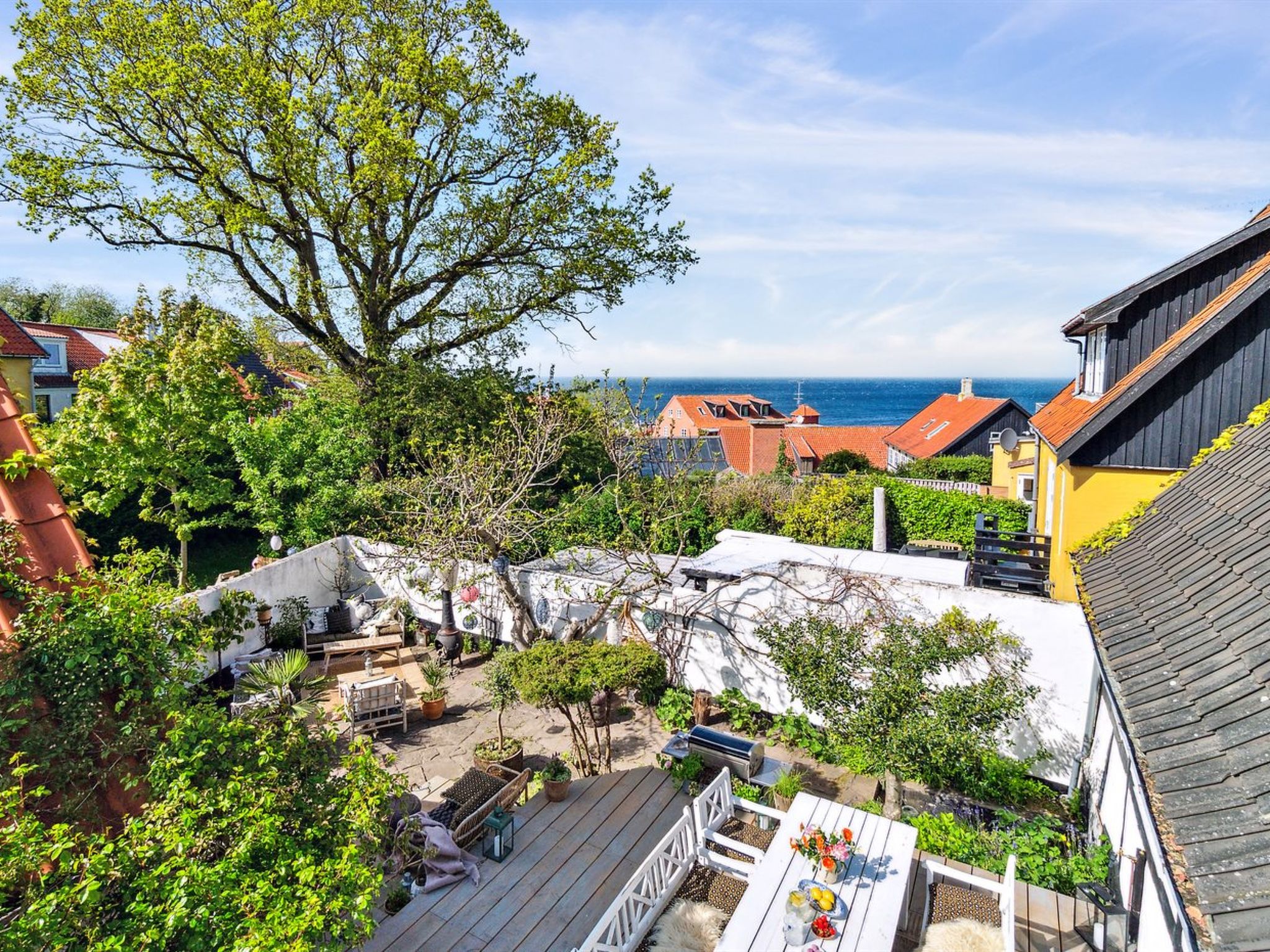 "Frederikke" - 300m from the sea - Buiten
