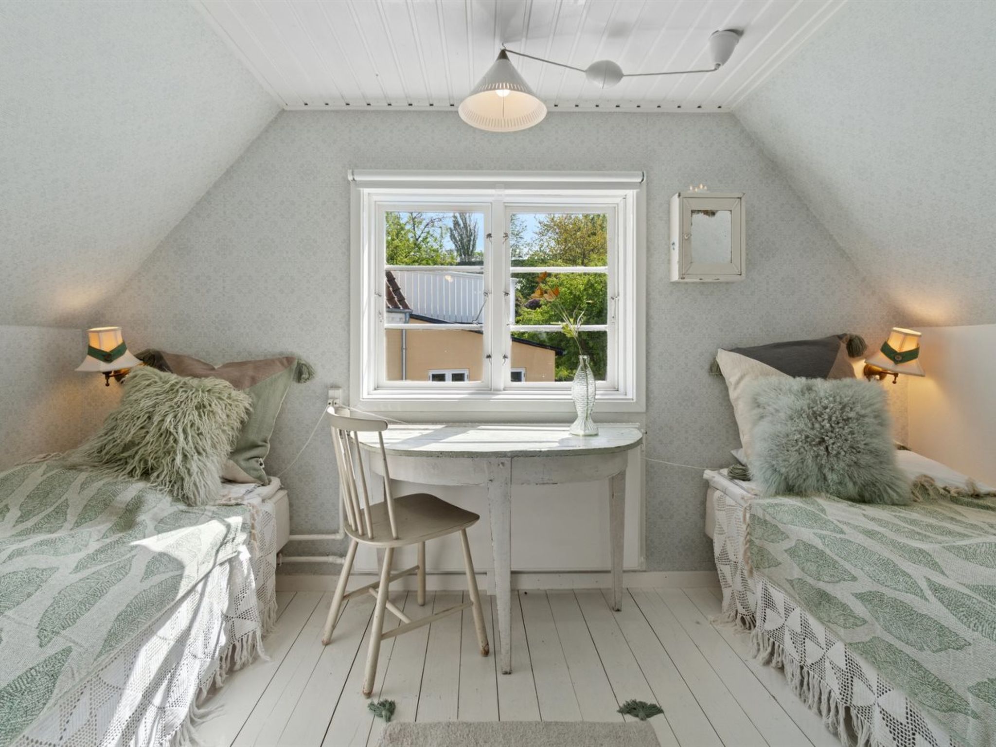 "Frederikke" - 300m from the sea - Binnen
