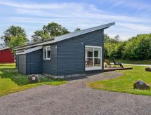 Kindvriendelijke vakantiewoning met terras nabij Gudhjem, op 2,8 km van zee - thumbnail 4